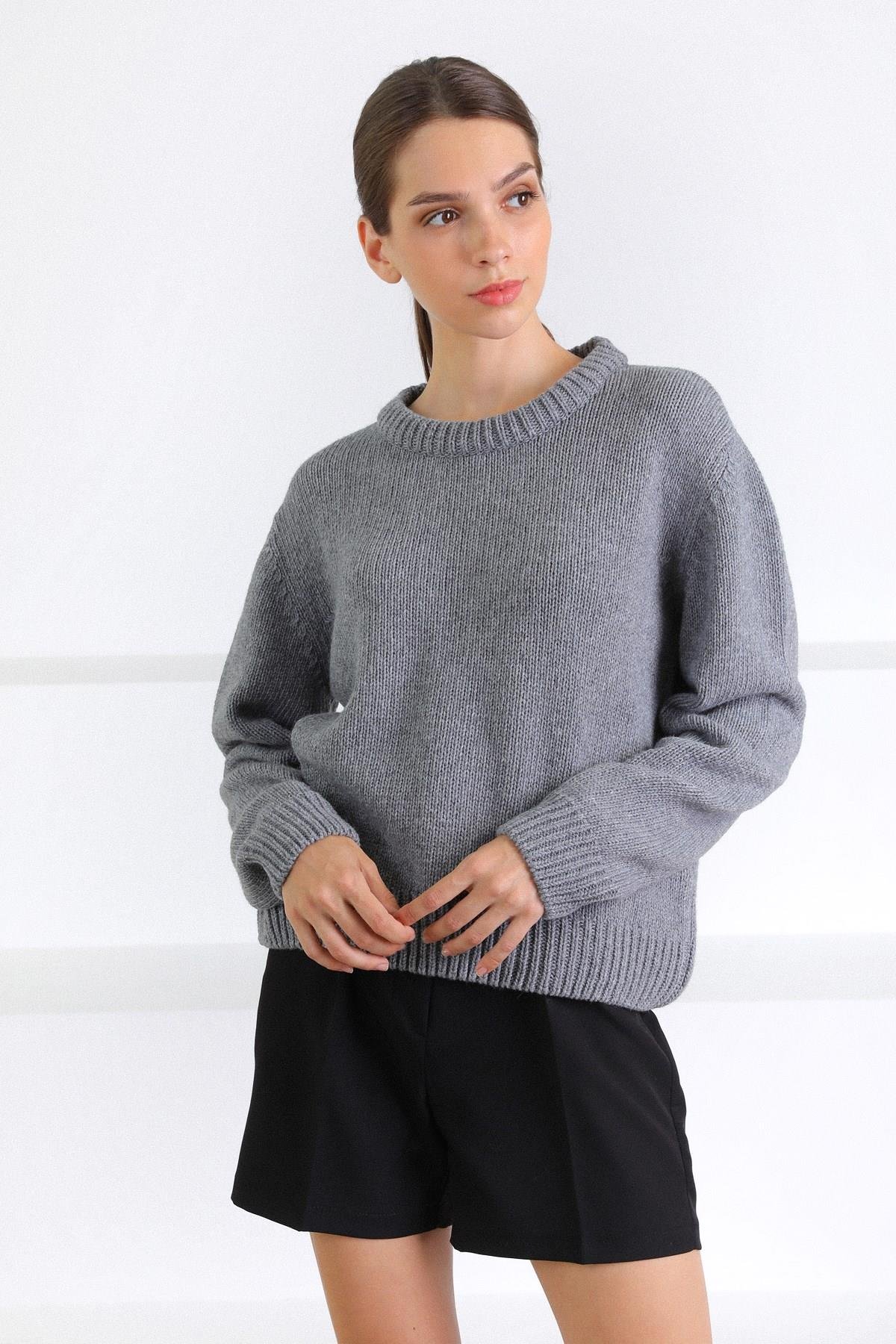Ferraro Koyu Gri Bisiklet Yaka Yünlü Basic Kadın Triko Kazak