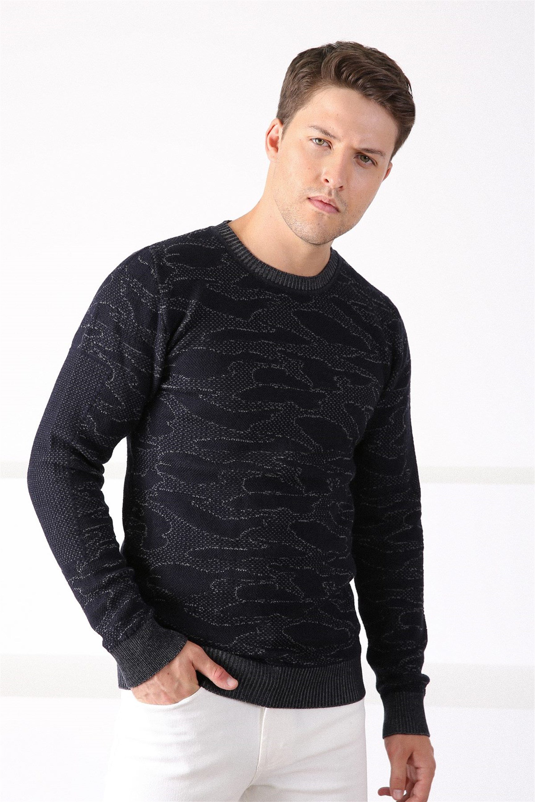 Ferraro Lacivert Desenli Bisiklet Yaka Erkek Pamuk Kazak