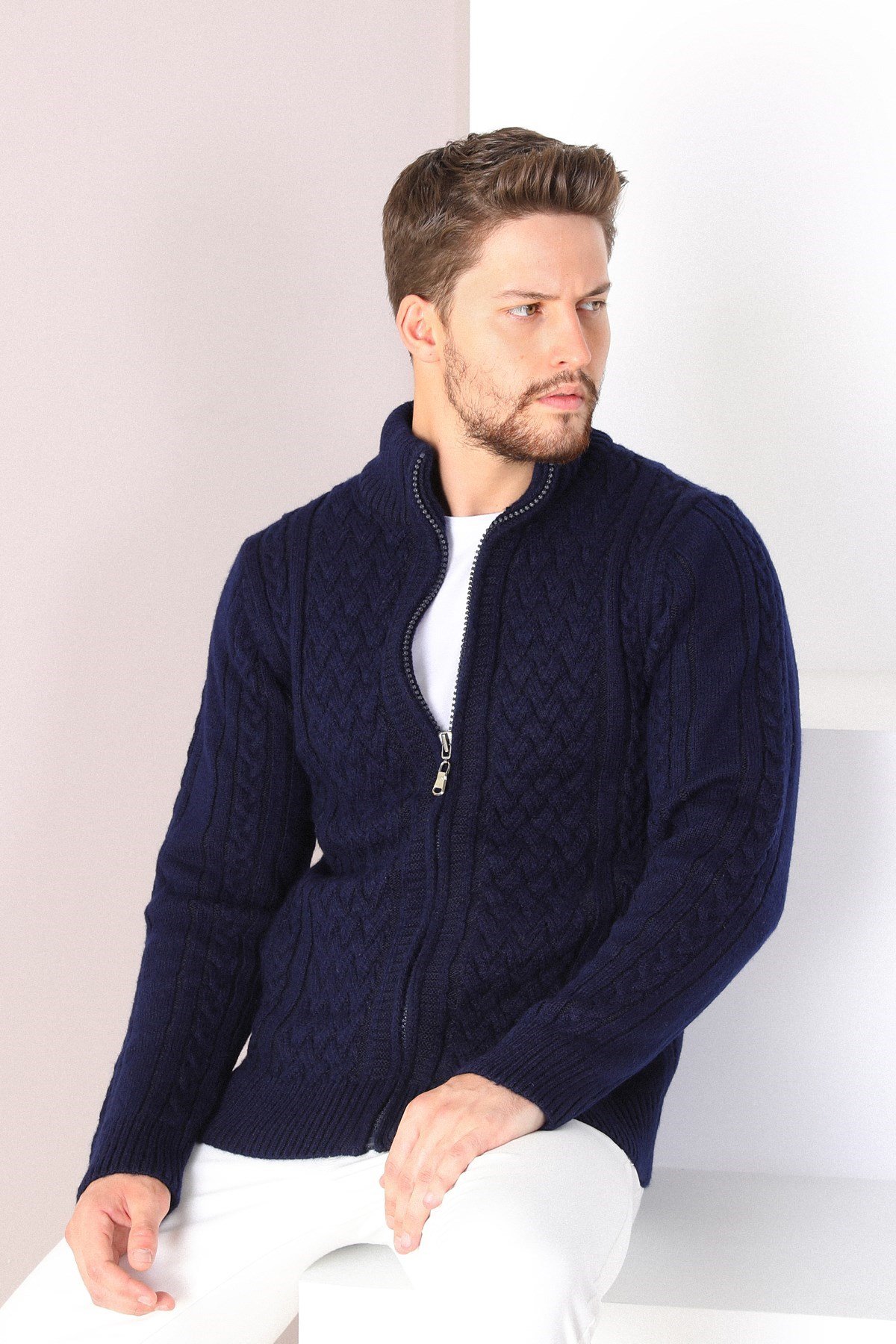 Ferraro Lacivert Fermuarlı Kalın Yün Erkek Triko Hırka