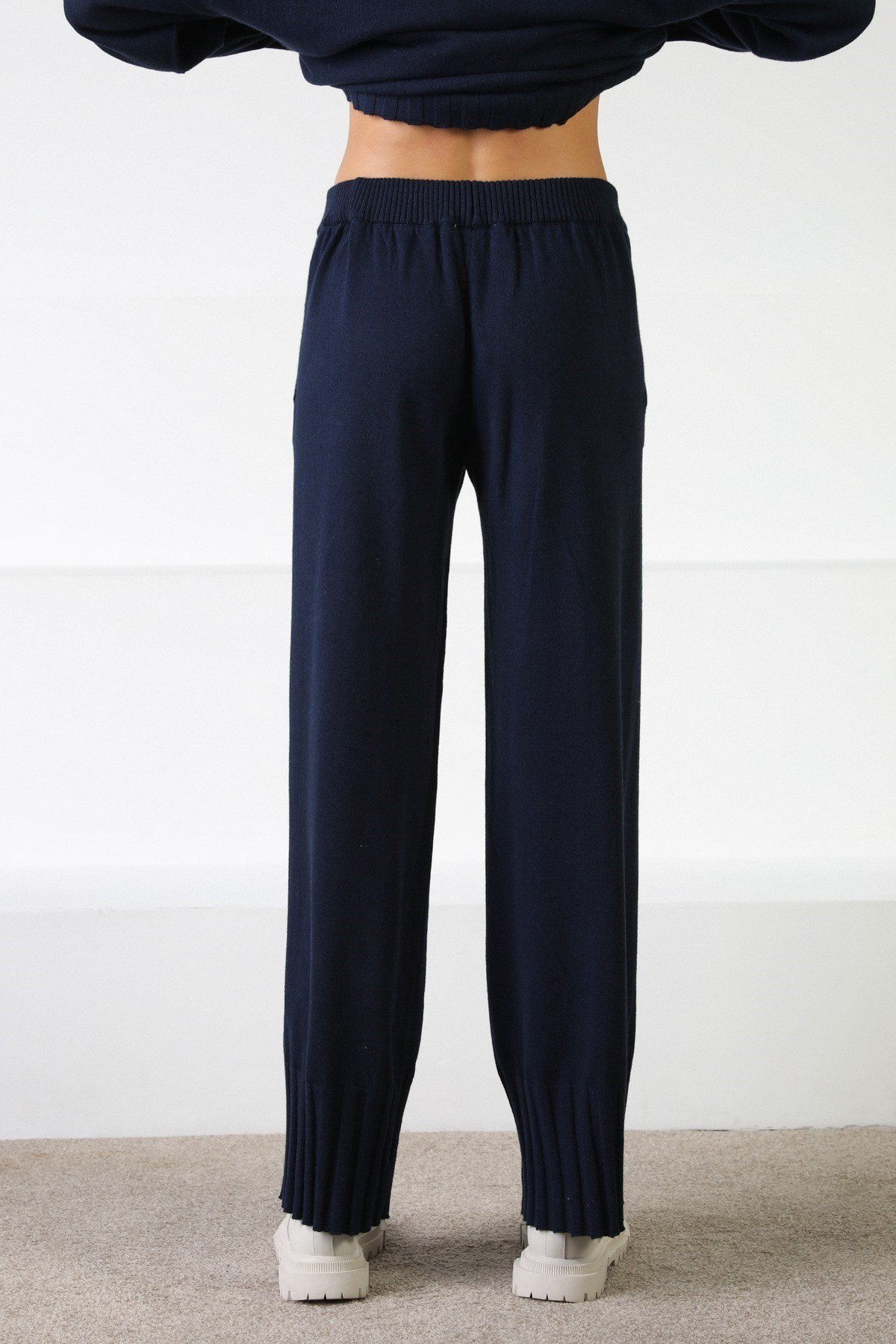 Ferraro Lacivert Lastikli Paça Kaşmirli Kadın Triko Pantolon