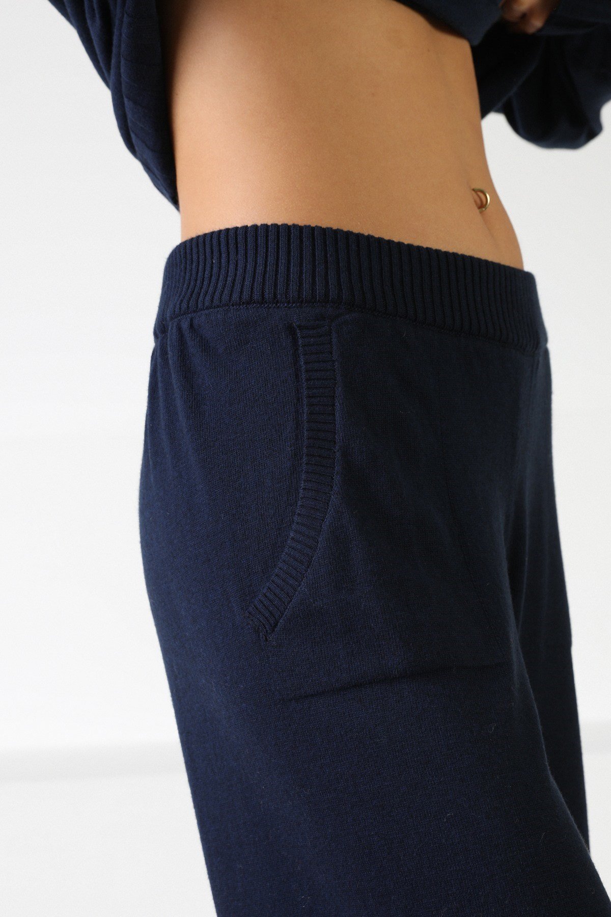 Ferraro Lacivert Lastikli Paça Kaşmirli Kadın Triko Pantolon