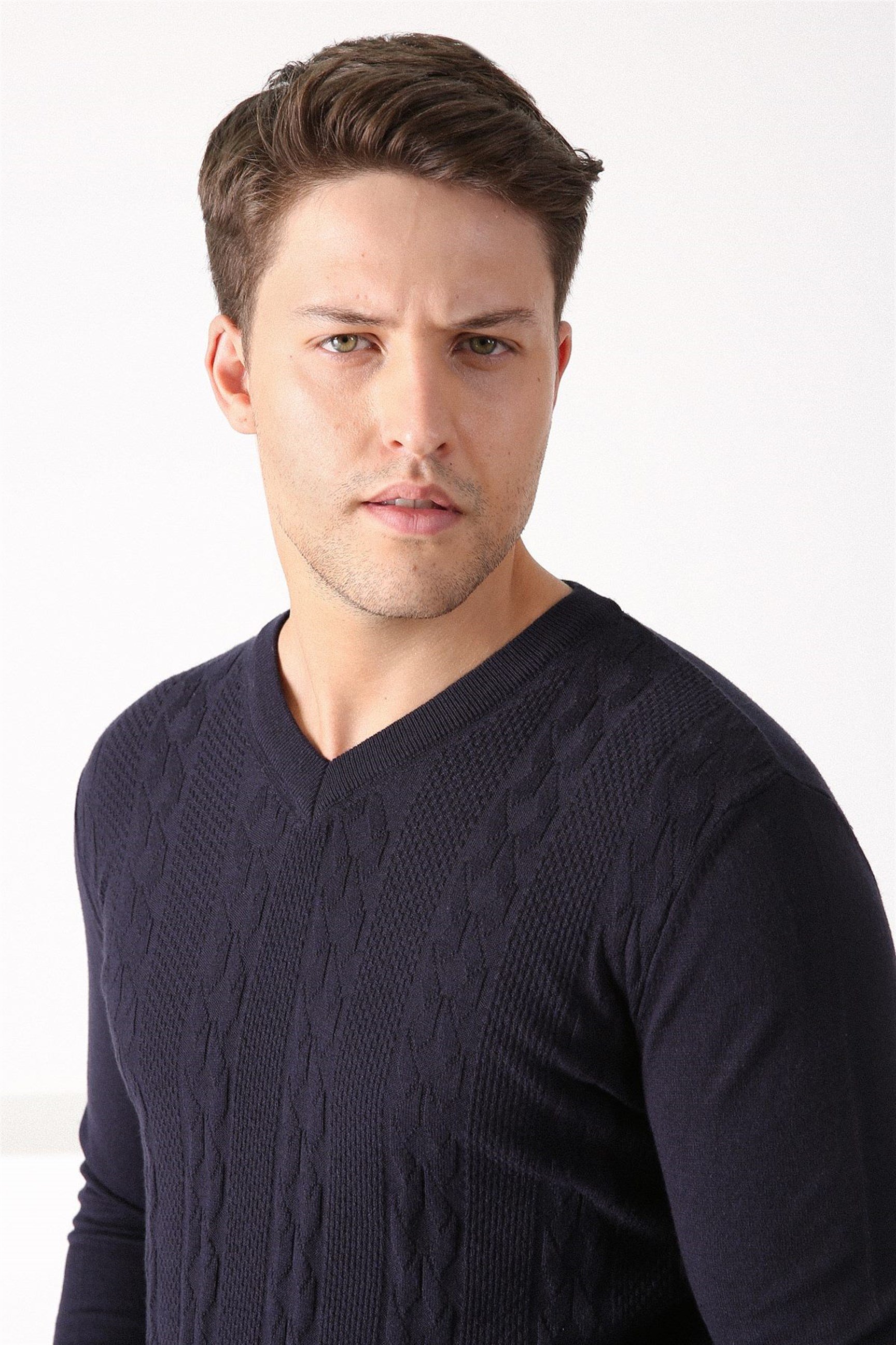 Ferraro Lacivert V Yaka Erkek Pamuk Kazak