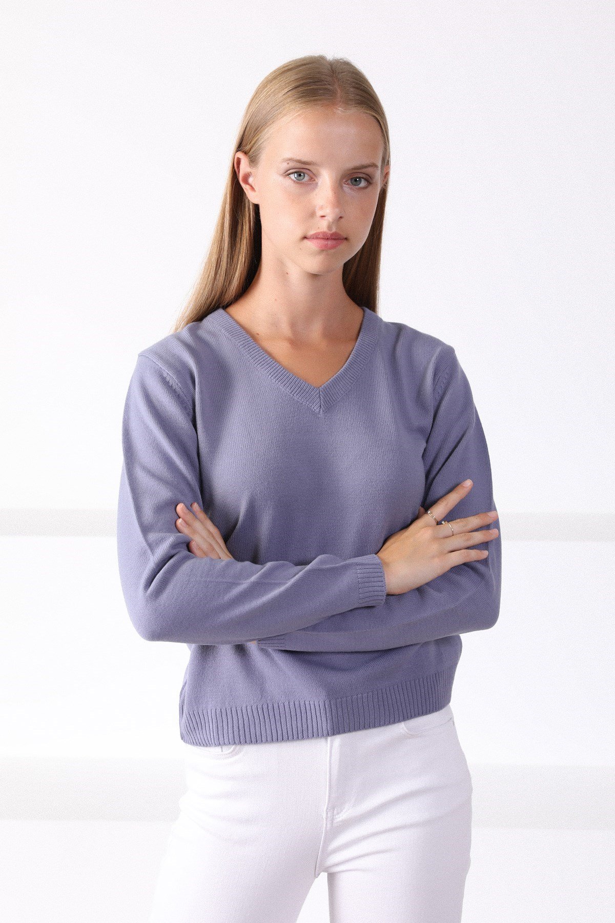 Ferraro Lila V Yaka Kadın Triko Kazak
