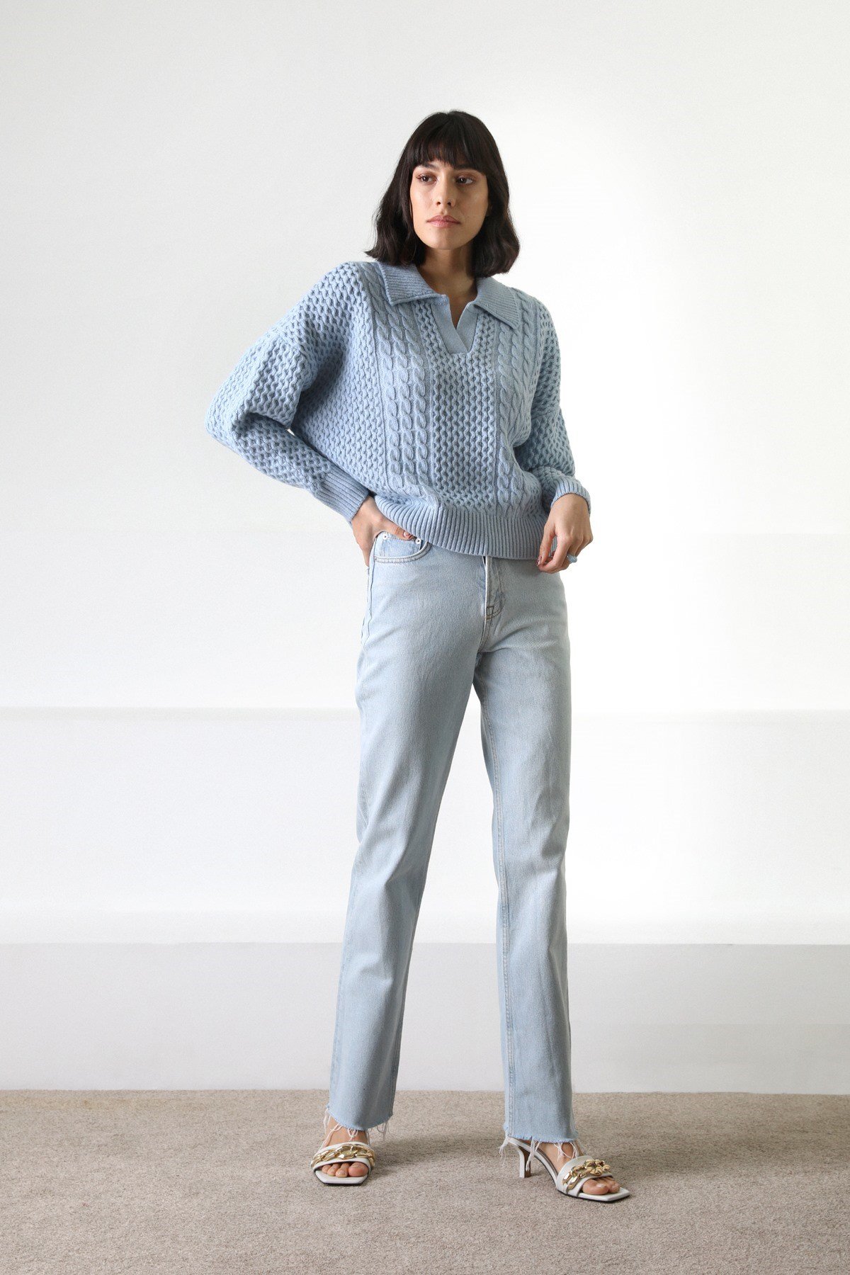 Ferraro Mavi Uzun Kollu Gömlek Yaka Yünlü Kadın Triko Kazak