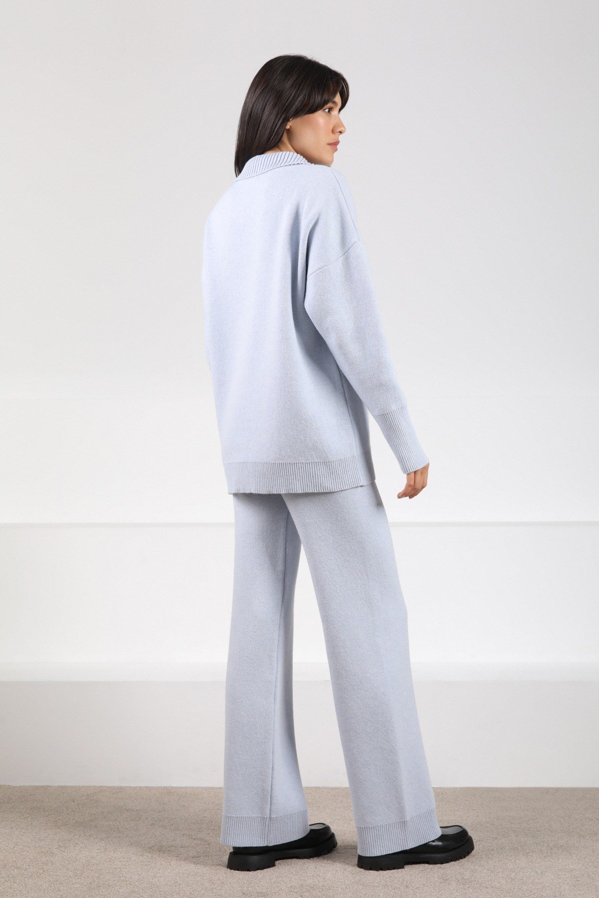 Ferraro Mavi Uzun Kollu Polo Yaka Kaşmirli Kadın Triko Kazak