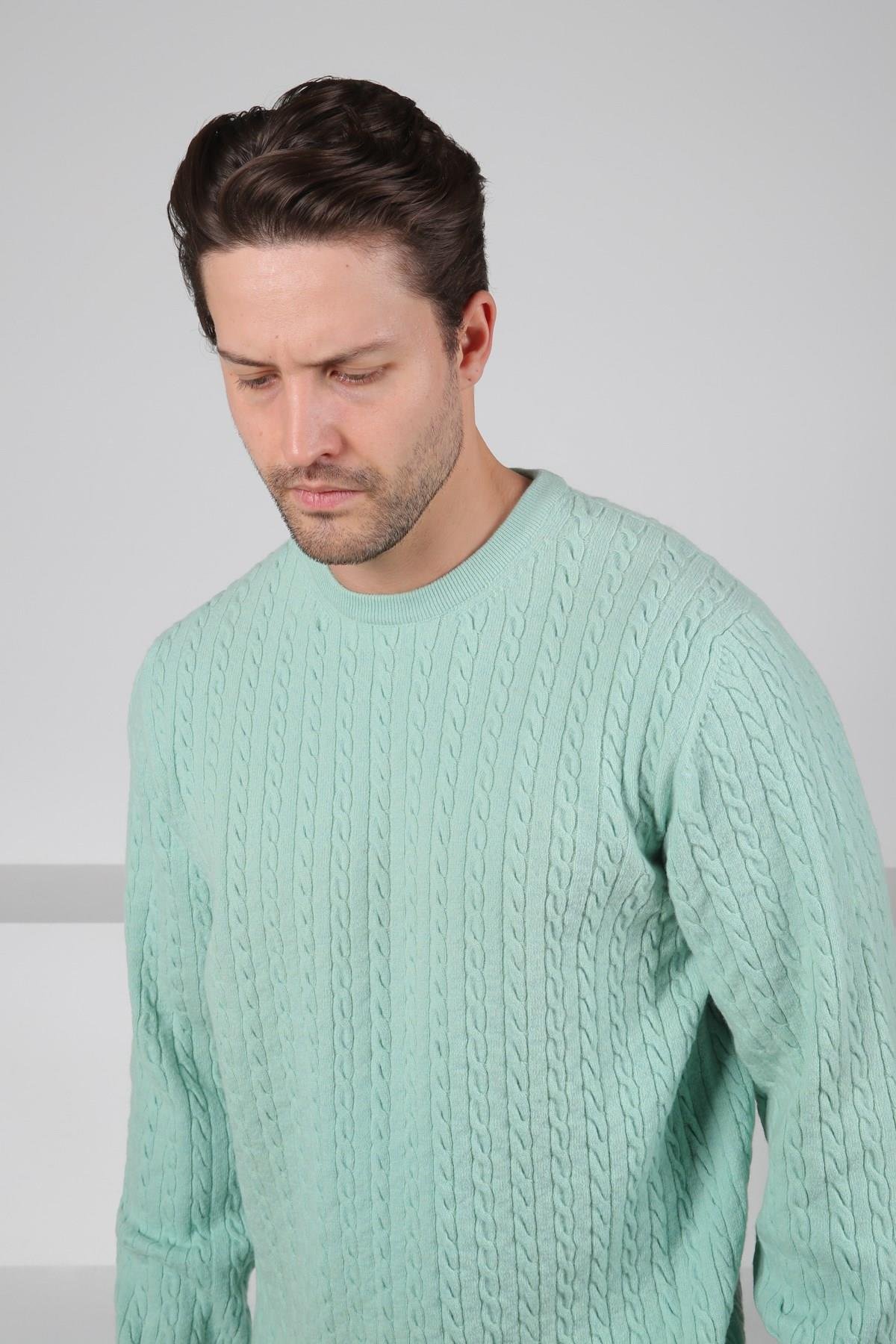 Ferraro Mint Yeşili Bisiklet Yaka Kabartmalı Saç Örgü Desenli Uzun Kollu %100 Kuzu Yünü Erkek Triko Kazak