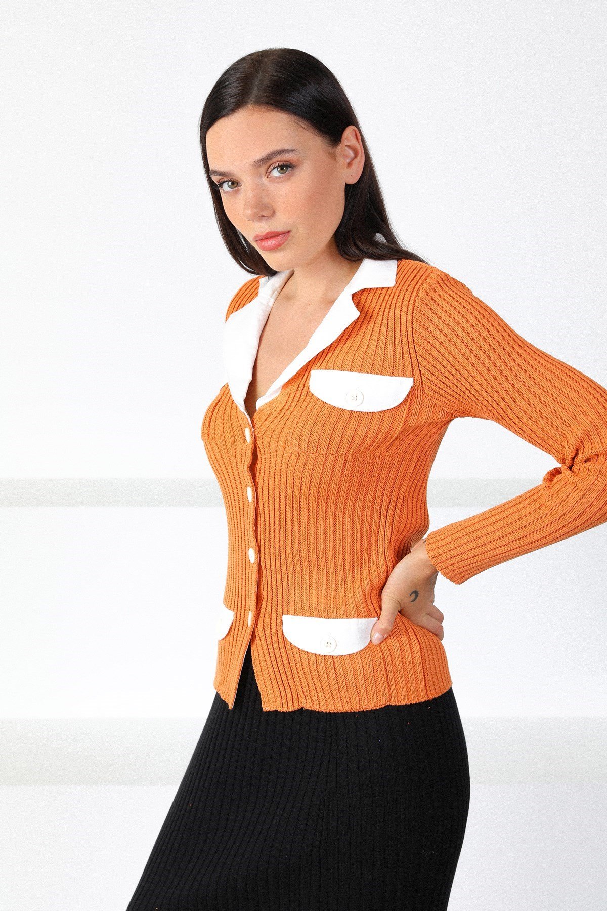 Ferraro Orange Gömlek Yaka Kadın Triko Hırka