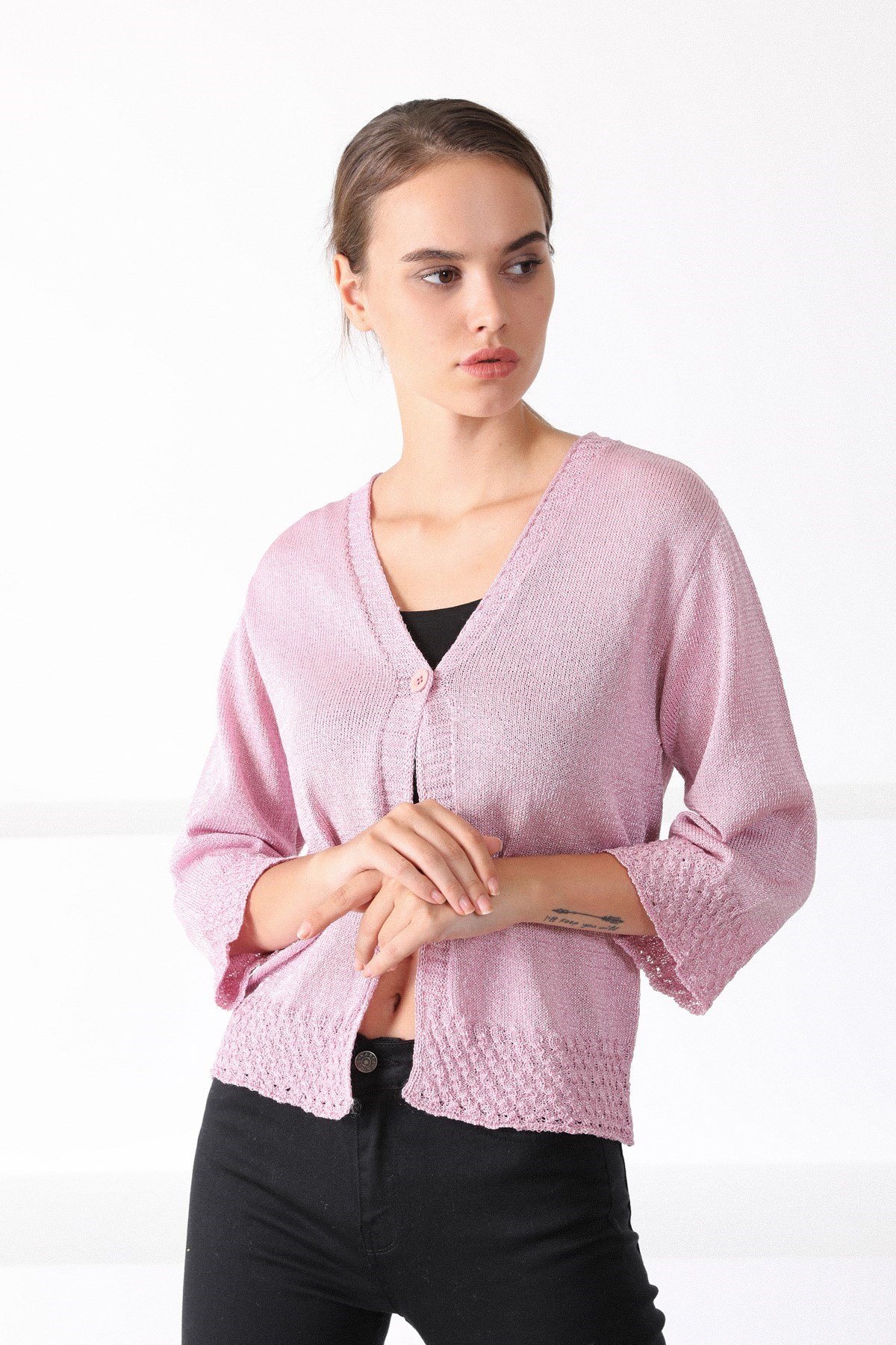 Ferraro Pembe V Yaka Tek Düğmeli Kadın Triko Hırka