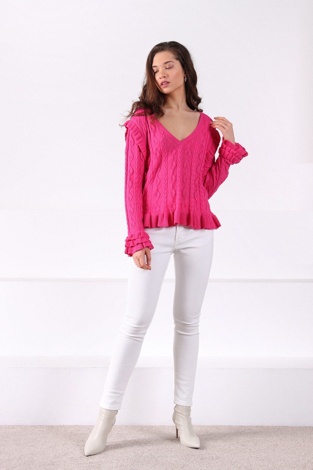 Ferraro Purple V Yaka Kolu Fırfırlı Pamuklu Kadın Triko Kazak