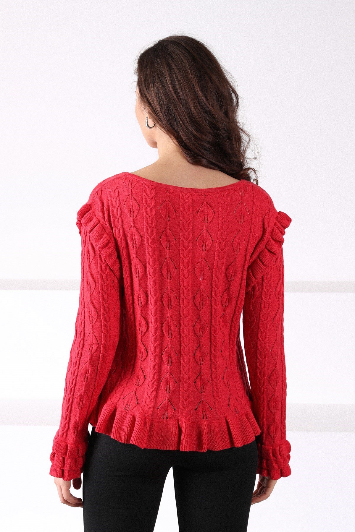 Ferraro Red V Yaka Kolu Fırfırlı Pamuklu Kadın Triko Kazak