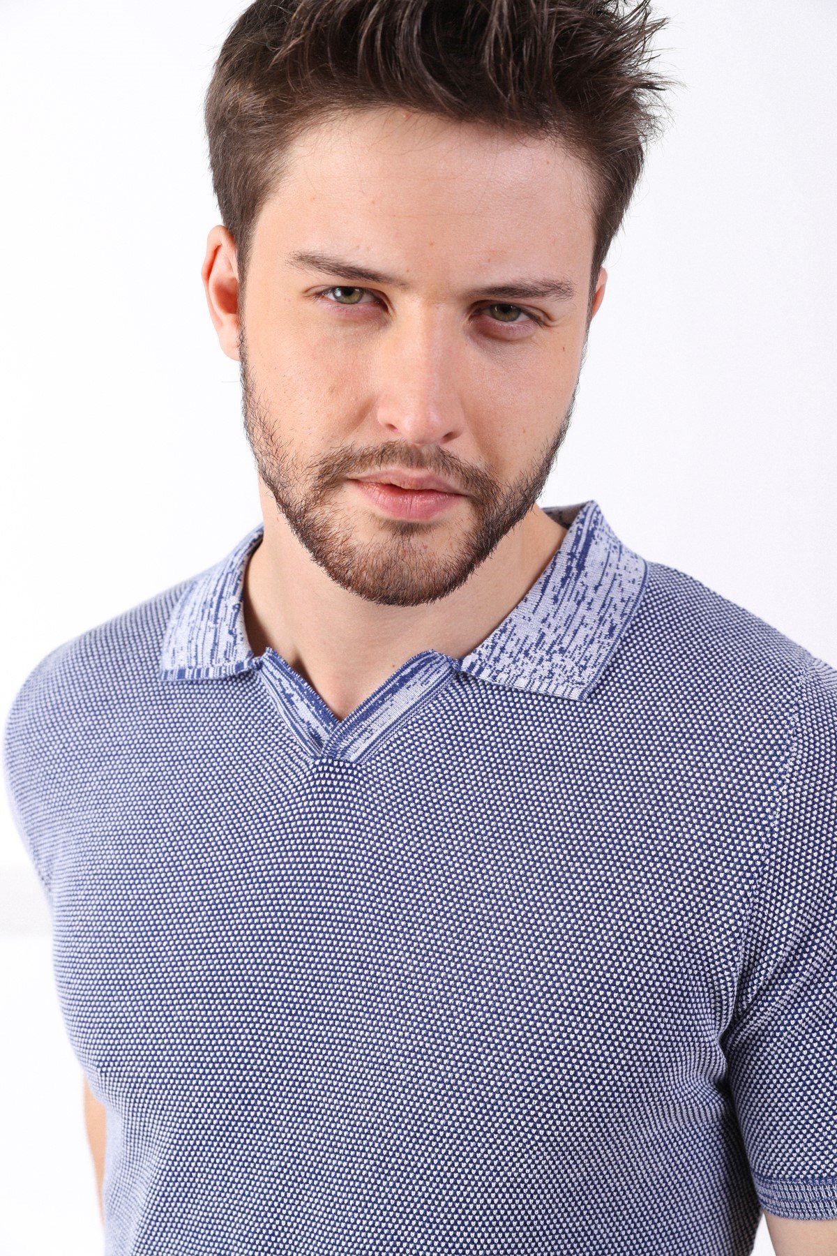 Ferraro Saks/Beyaz Kuşgözü Desenli Polo Yaka Erkek Triko T-Shirt