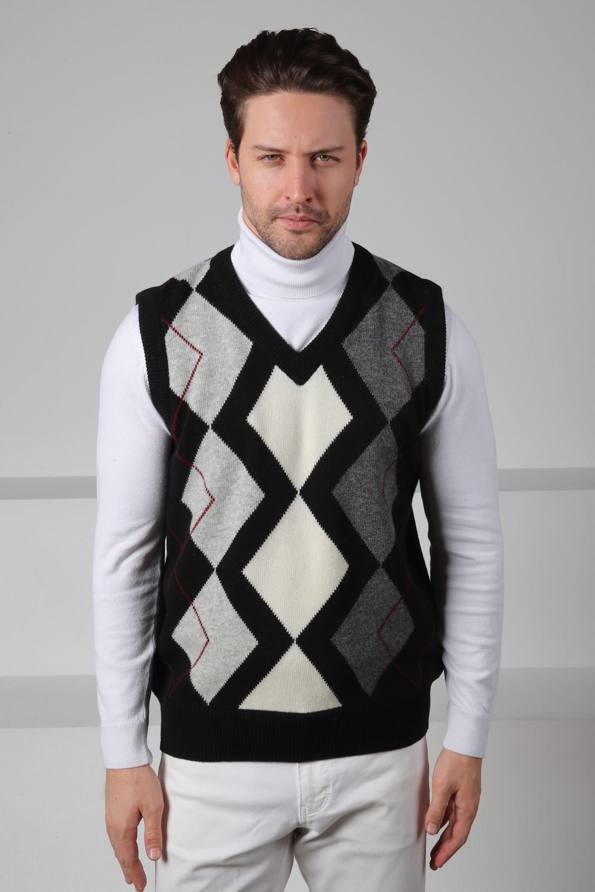 Ferraro Siyah Baklava Desenli V Yaka %100 Kuzu Yünü Erkek Triko Süveter