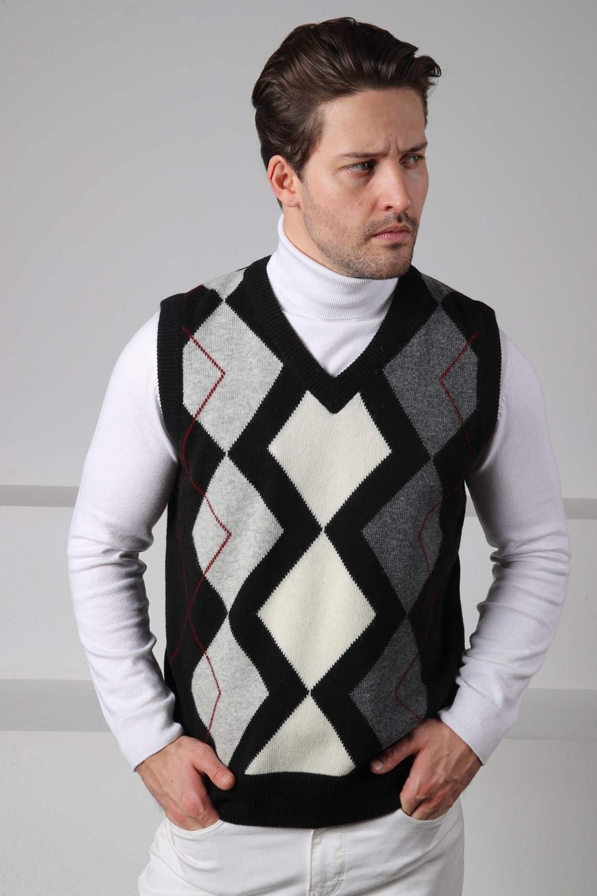 Ferraro Siyah Baklava Desenli V Yaka %100 Kuzu Yünü Erkek Triko Süveter