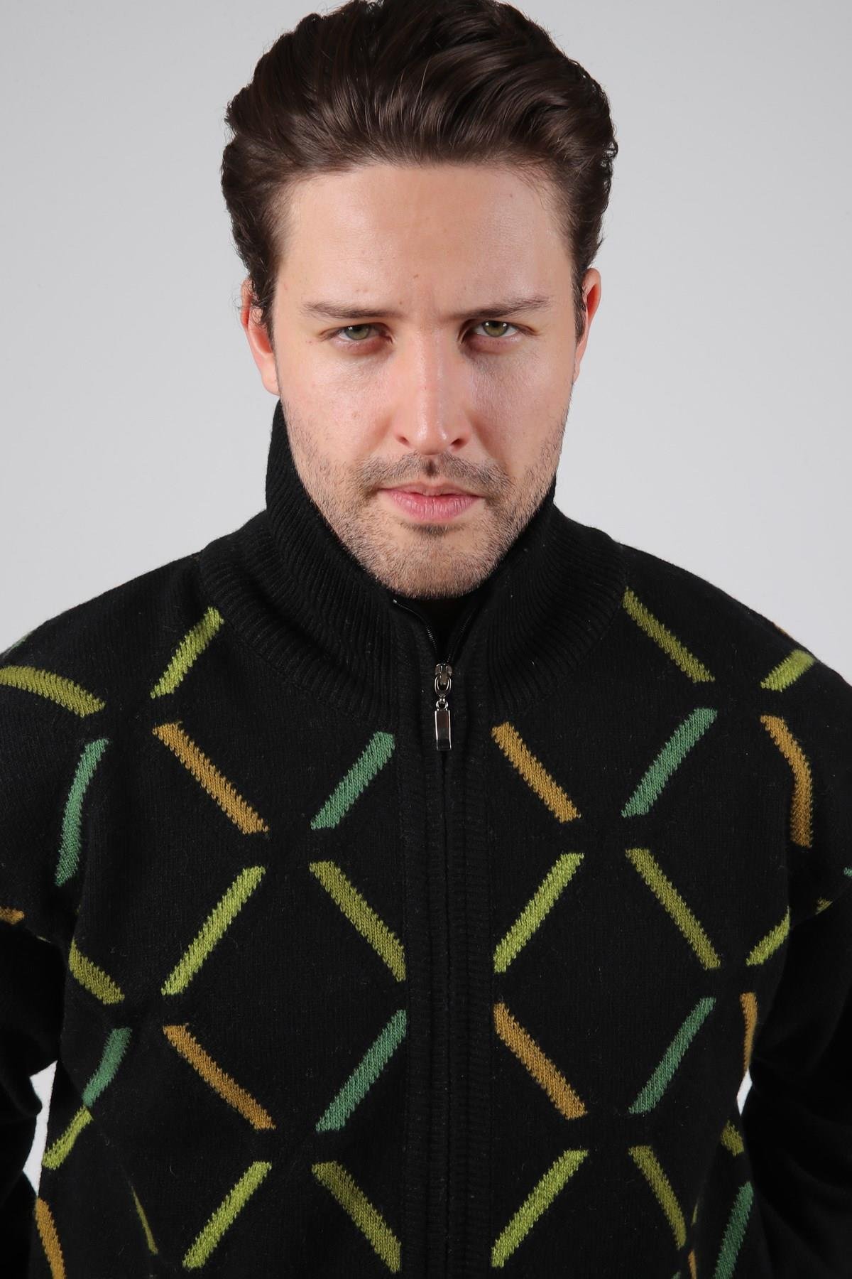 Ferraro Siyah Balıkçı Yaka Fermuarlı Cepsiz Yeşil Çizgi Detaylı Uzun Kollu %100 Kuzu Yünü Erkek Triko Ceket