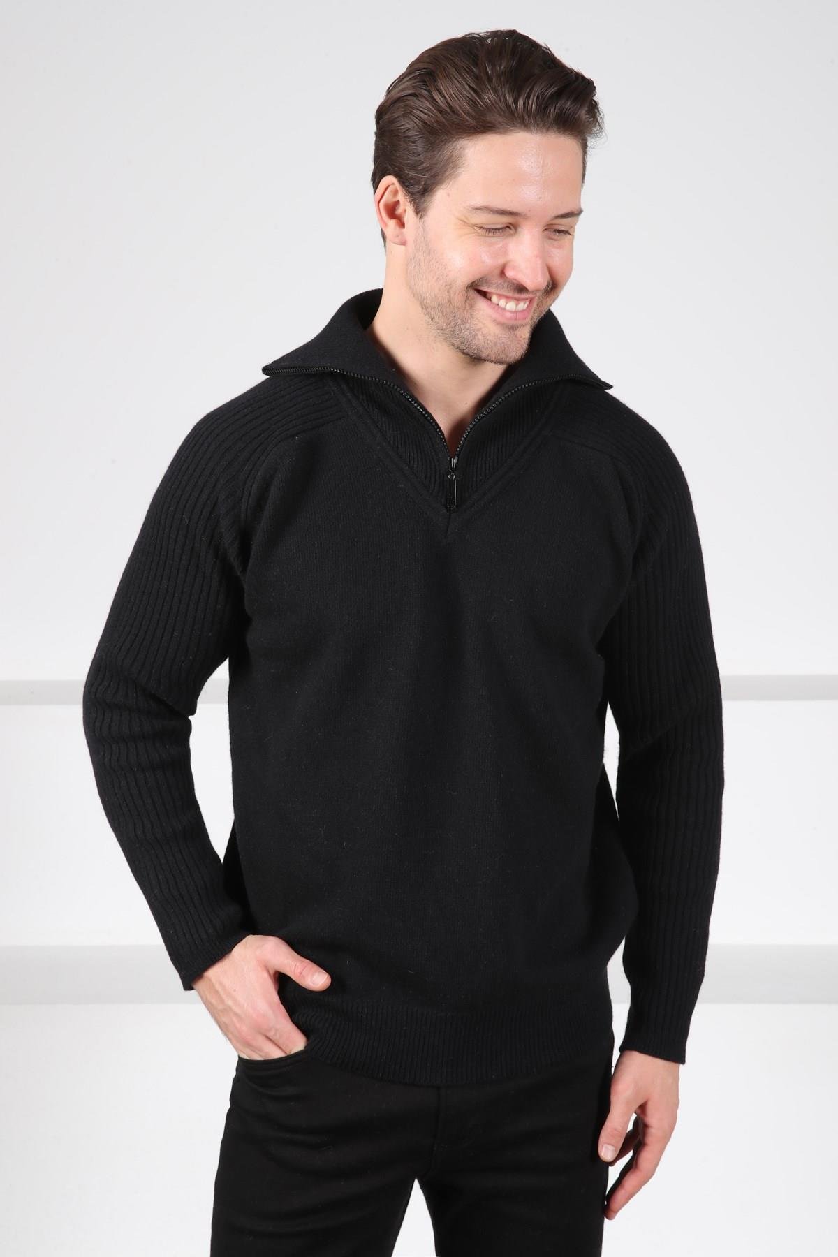 Ferraro Siyah Balıkçı Yaka Fermuarlı Kolları Fitilli Uzun Kollu Kuzu Yünü Karışımlı Erkek Triko Kazak
