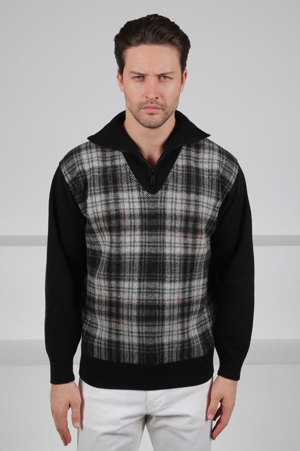 Ferraro Siyah Balıkçı Yaka Fermuarlı Önü Çizgi Detaylı Uzun Kollu Kuzu Yünü Karışımlı Erkek Triko Kazak