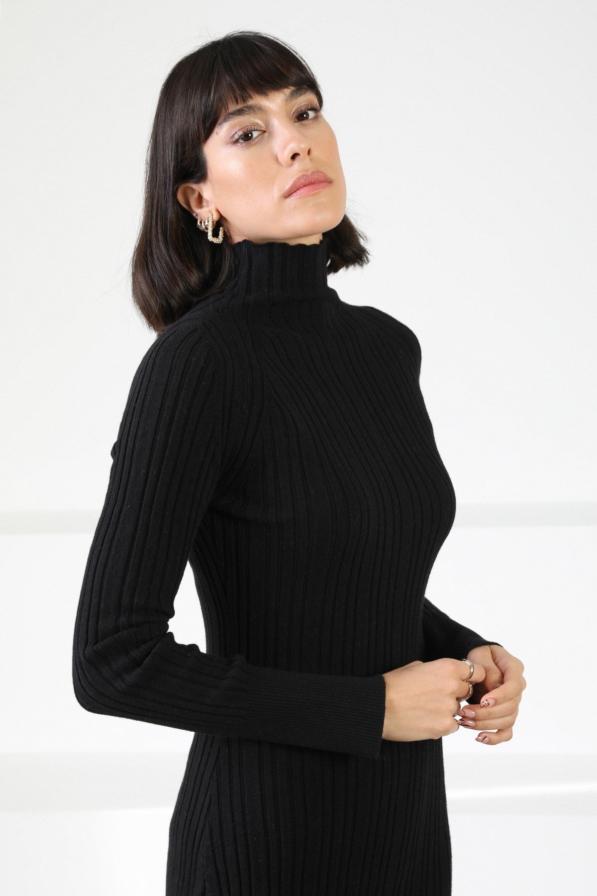 Ferraro Siyah Balıkçı Yaka Kaşmirli Kadın Triko Elbise