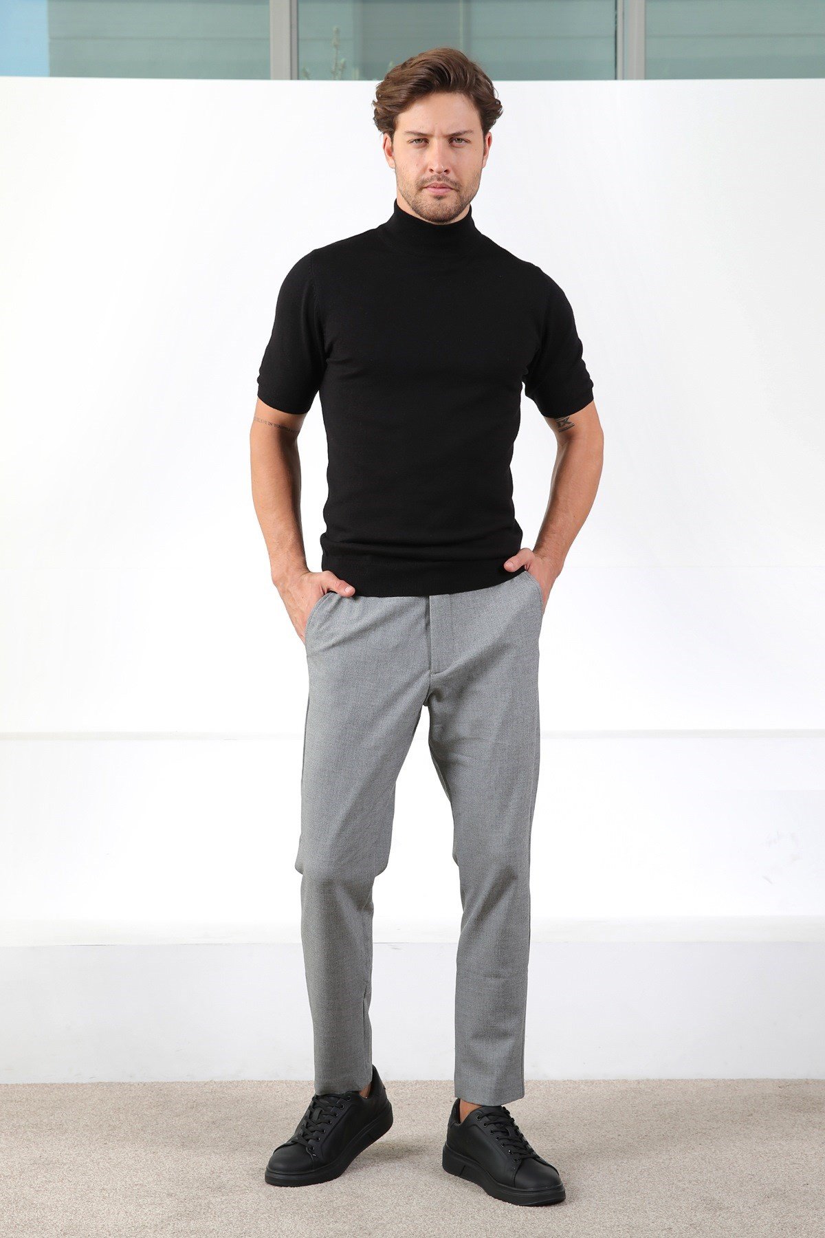 Ferraro Siyah Balıkçı Yaka Kısa Kollu Pamuklu Erkek Kazak