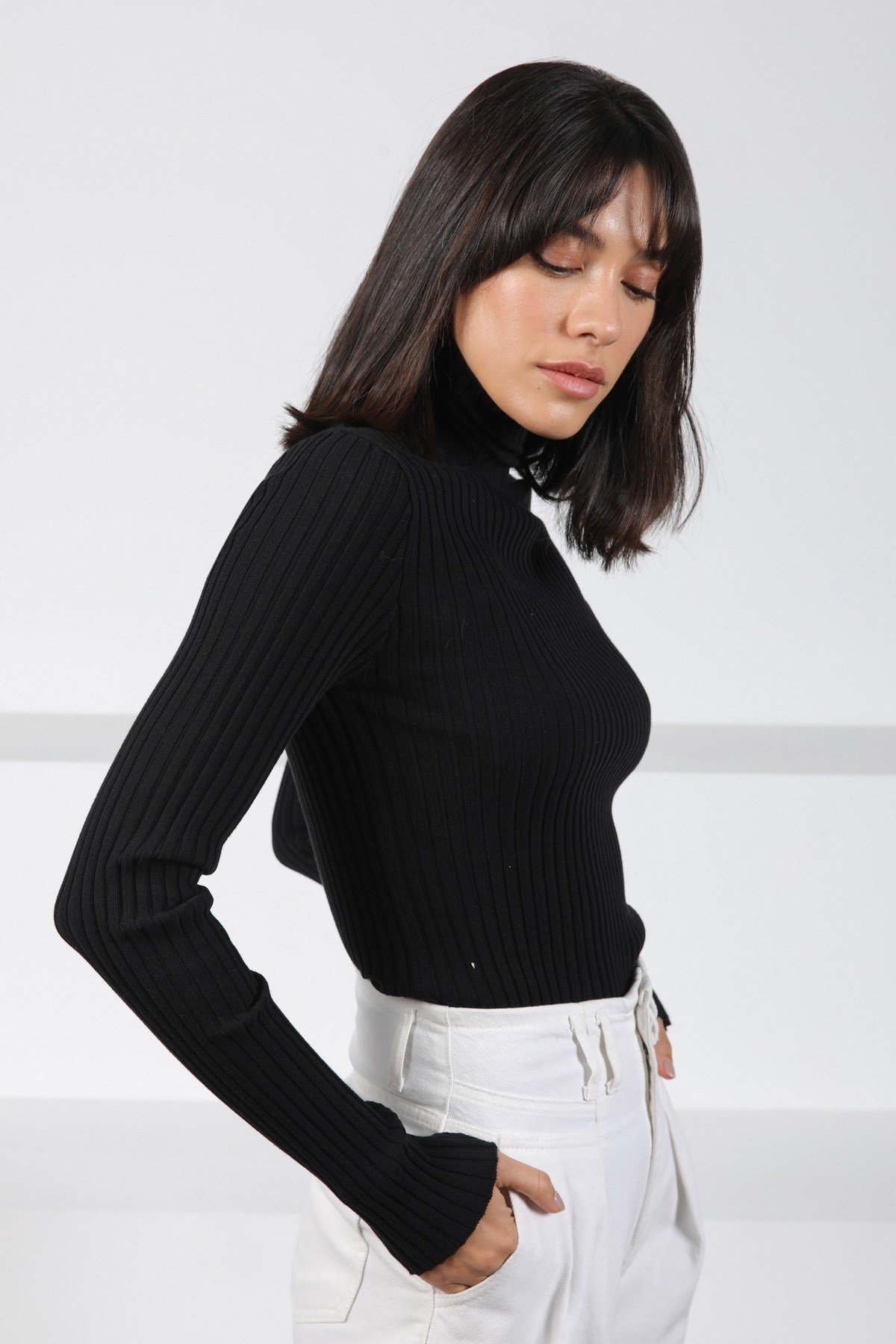 Ferraro Siyah Balıkçı Yaka Pamuklu Kadın Triko Kazak