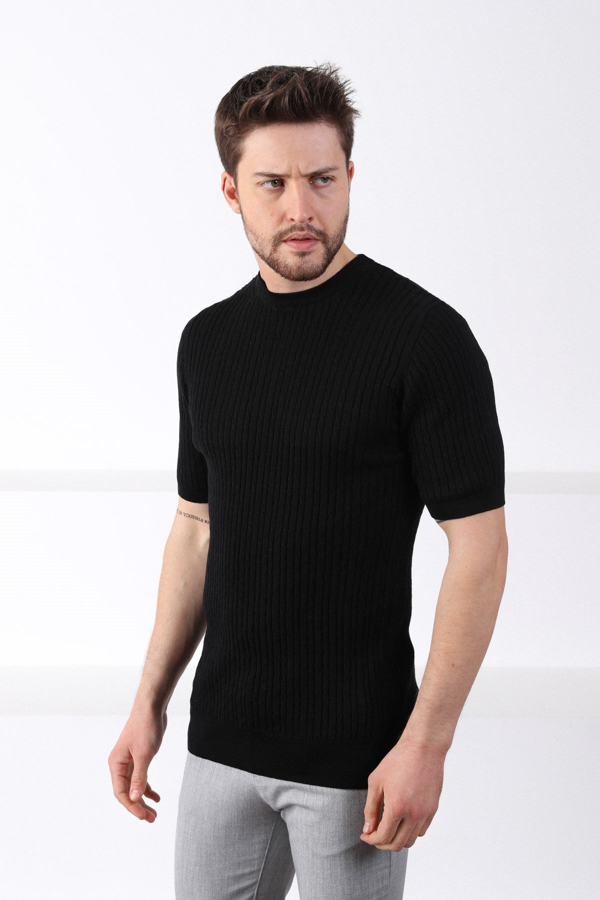 Ferraro Siyah Bisiklet Yaka Erkek Pamuk Triko T-Shirt