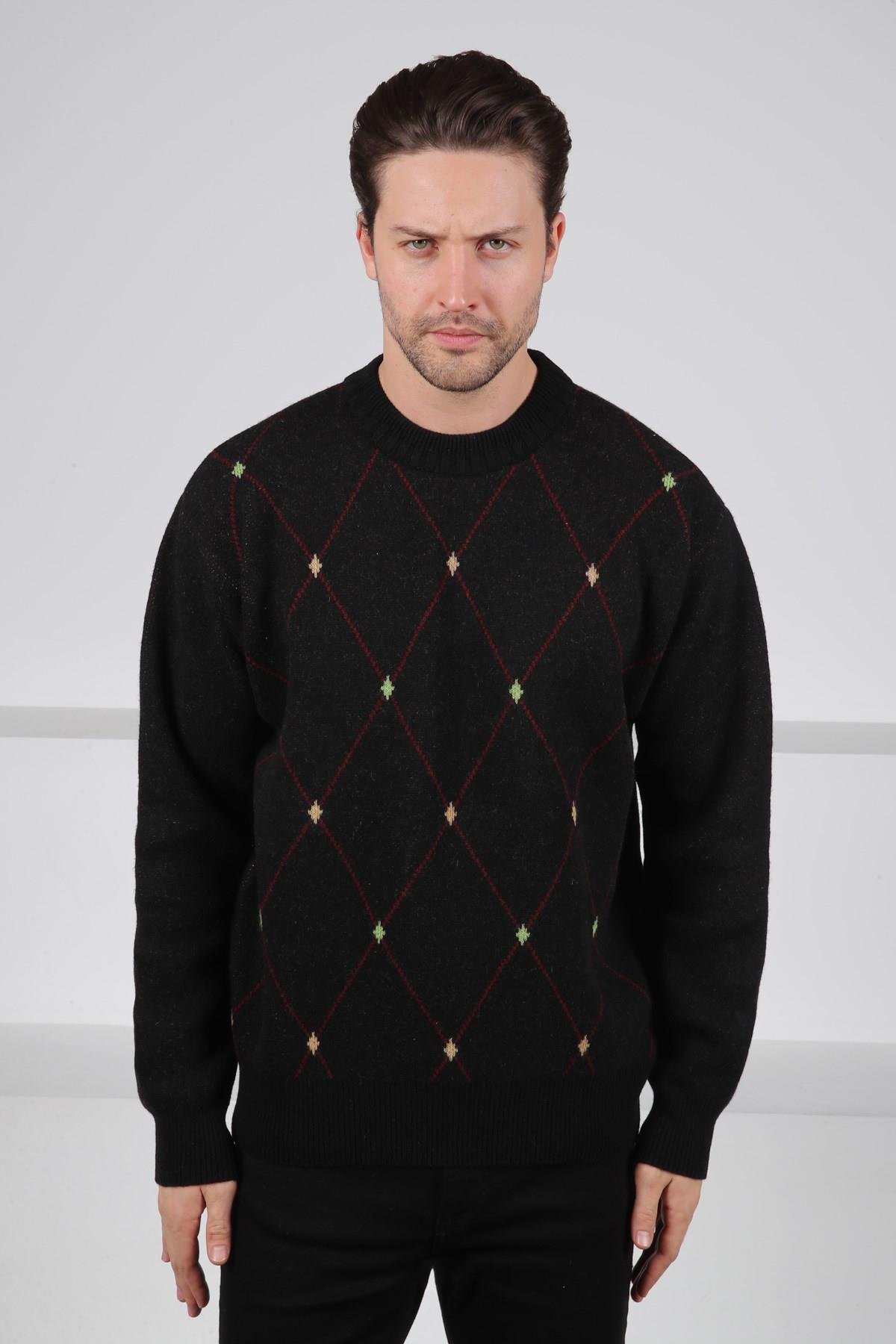 Ferraro Siyah Bisiklet Yaka Geometrik Baklava Desenli Uzun Kollu %100 Kuzu Yünü Erkek Triko Kazak