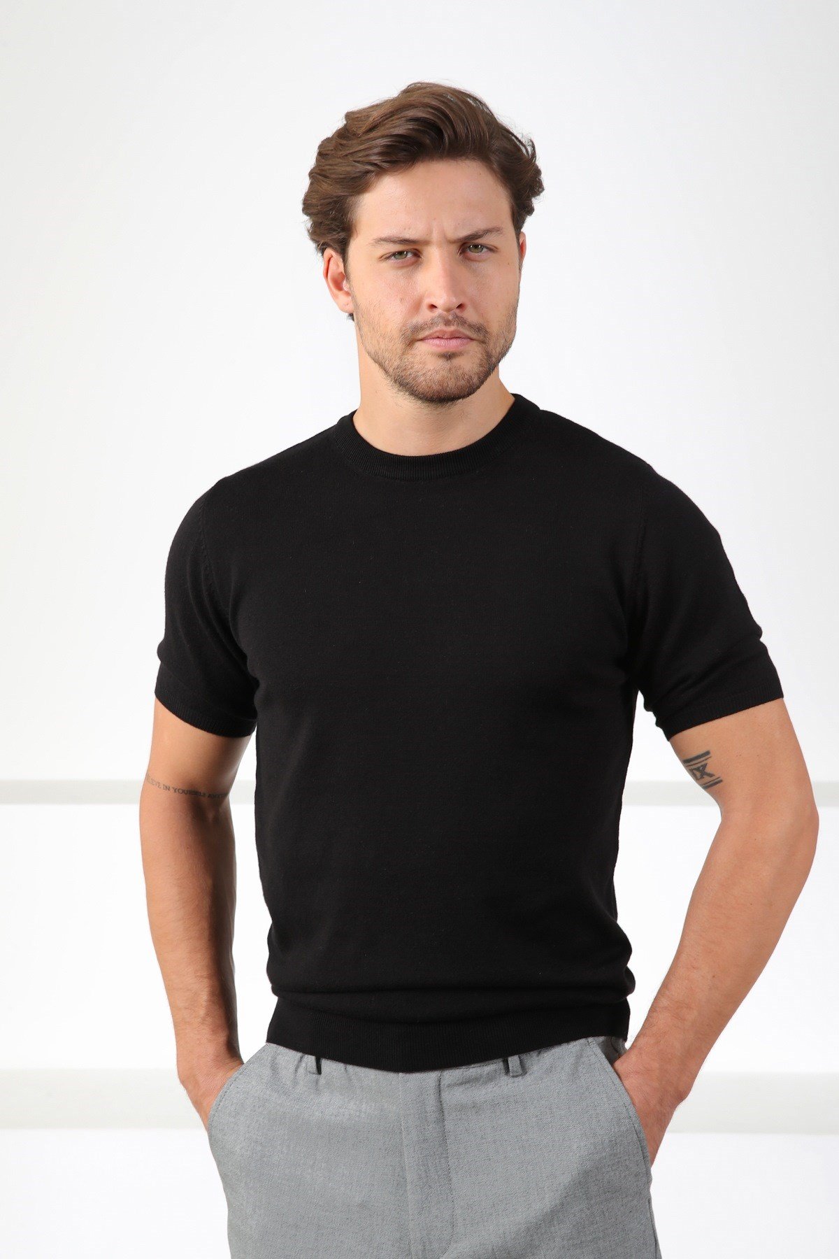 Ferraro Siyah Bisiklet Yaka Pamuklu Erkek Triko T-Shirt