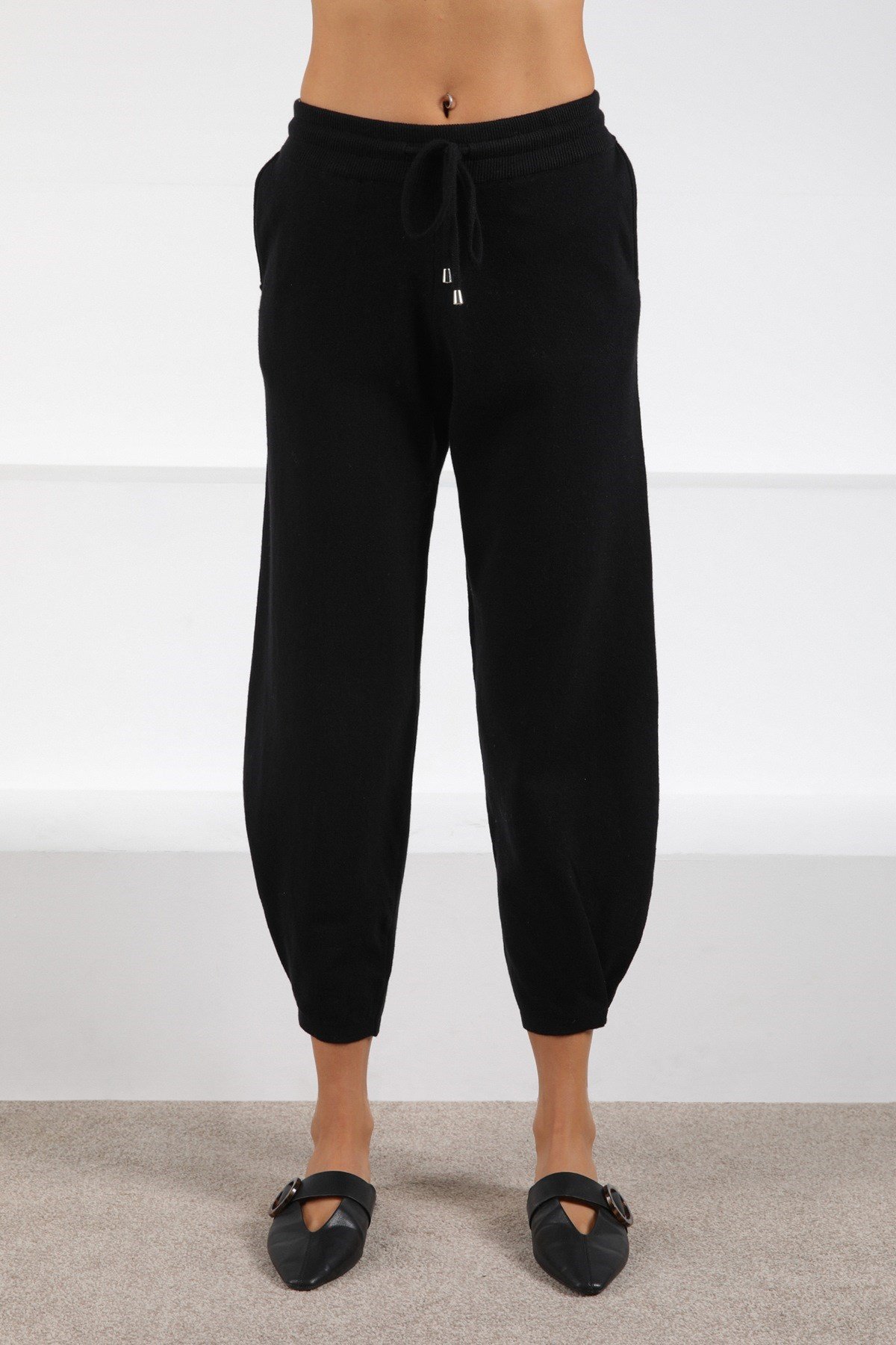 Ferraro Siyah Cepli Kaşmirli Kadın Triko Pantolon