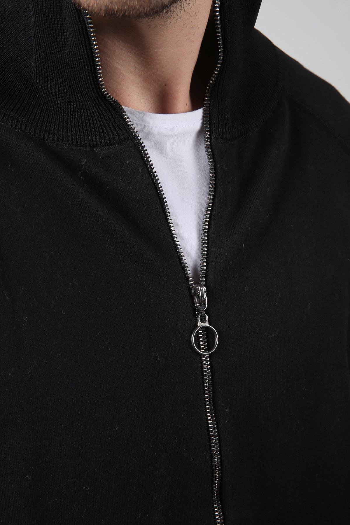 Ferraro Siyah Dik Yaka Fermuarlı Cepli Uzun Kollu %100 Pamuk Erkek Triko Hırka