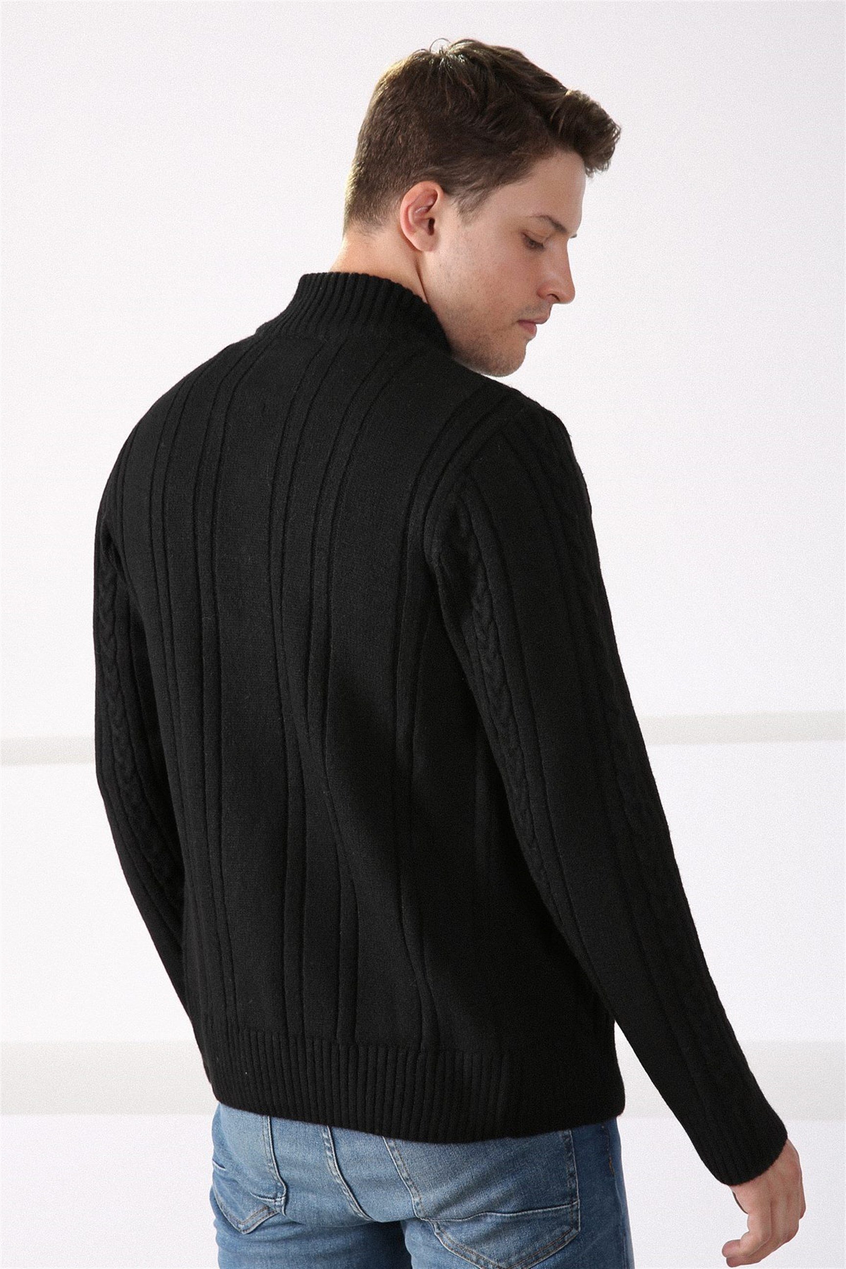 Ferraro Siyah Fermuarlı Kalın Yün Erkek Triko Hırka