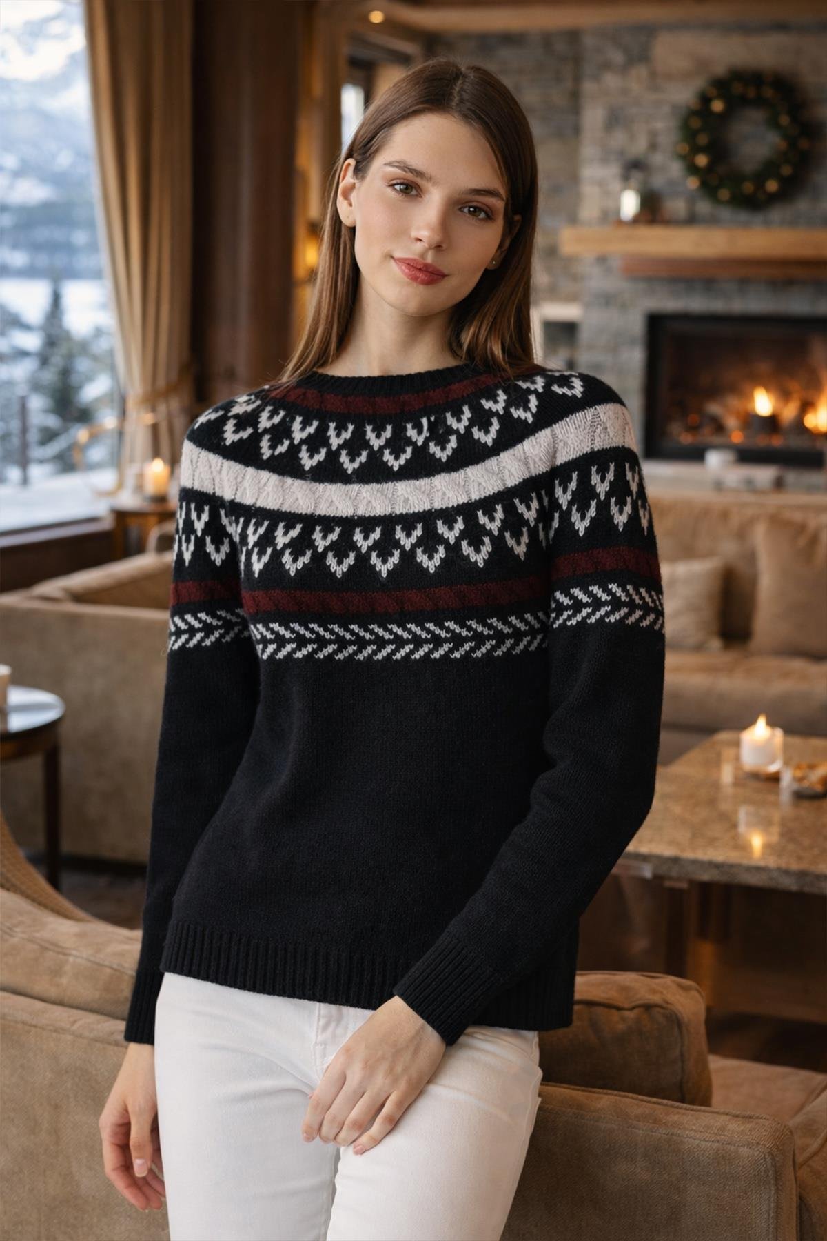 Ferraro Siyah Jakarlı Desenli %100 Kuzu Yünü Kadın Triko Kazak