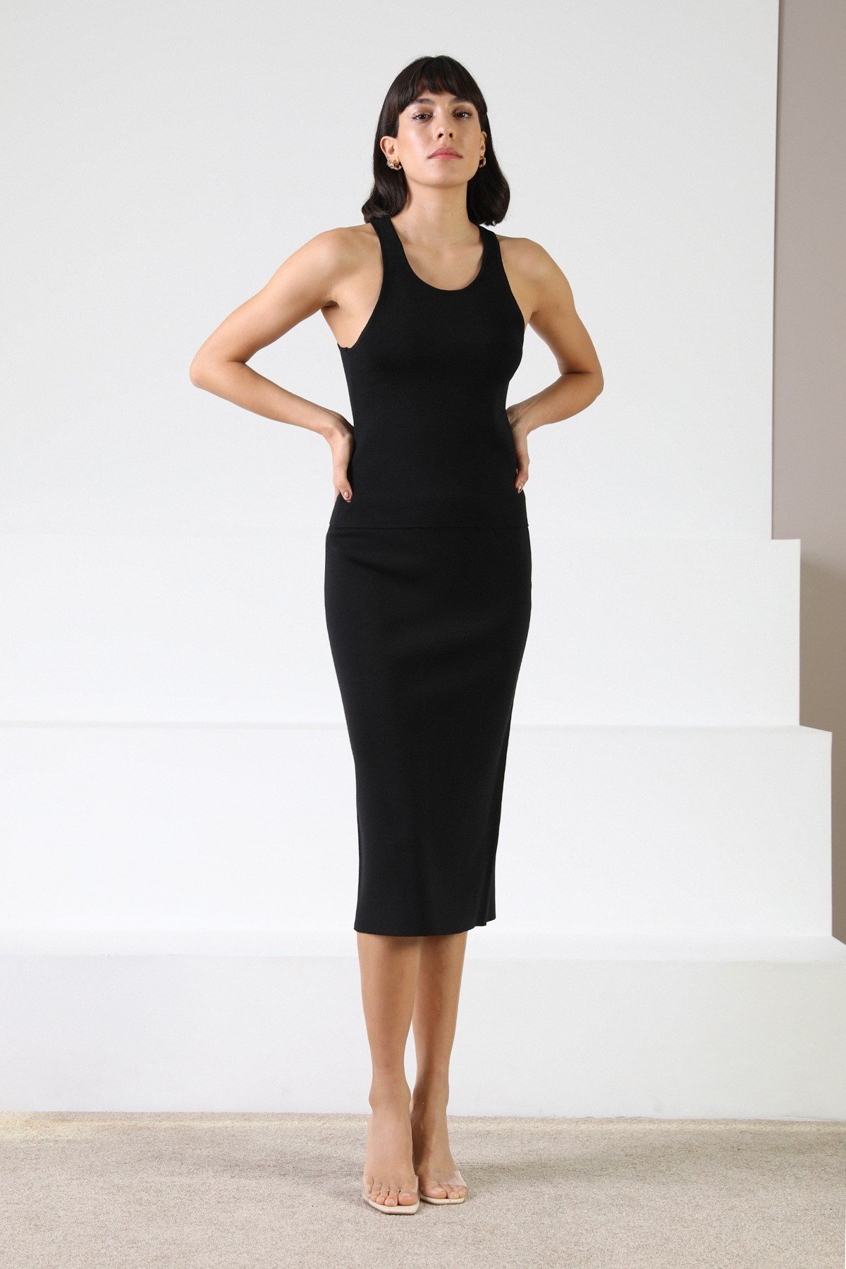 Ferraro Siyah Kolsuz Bisiklet Yaka Kadın Triko Atlet