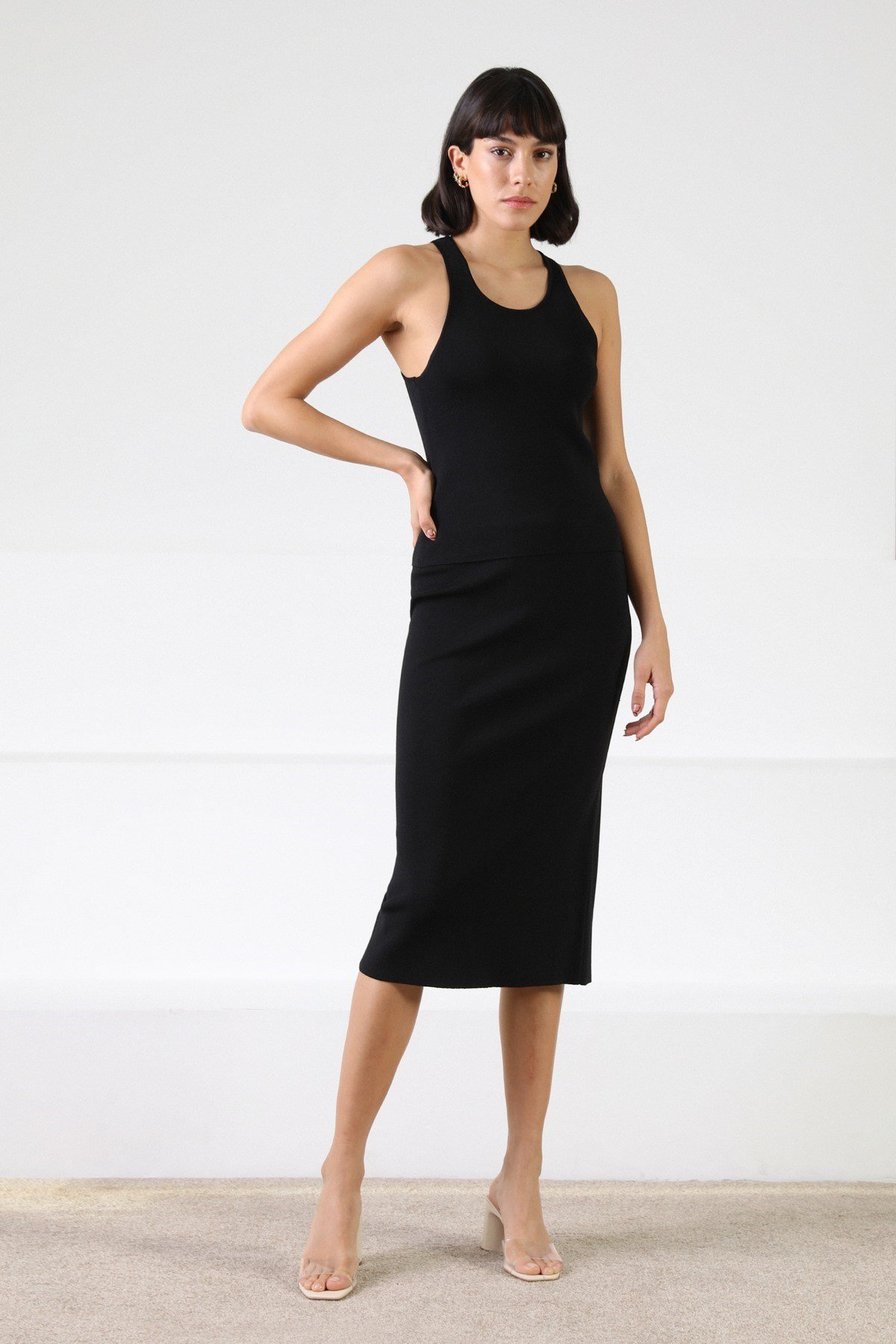 Ferraro Siyah Kolsuz Bisiklet Yaka Kadın Triko Atlet