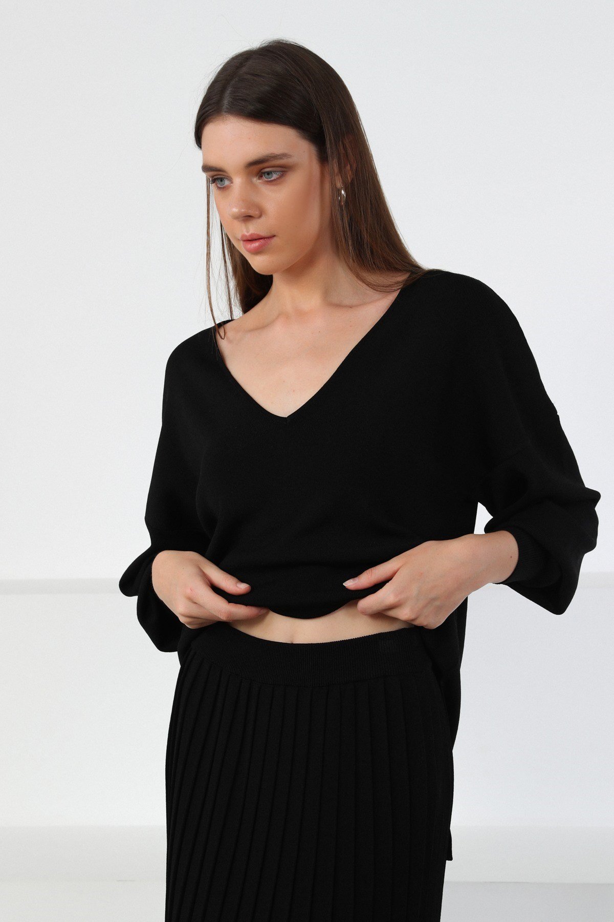 Ferraro Siyah Midi Boy Pileli Kadın Triko Etek