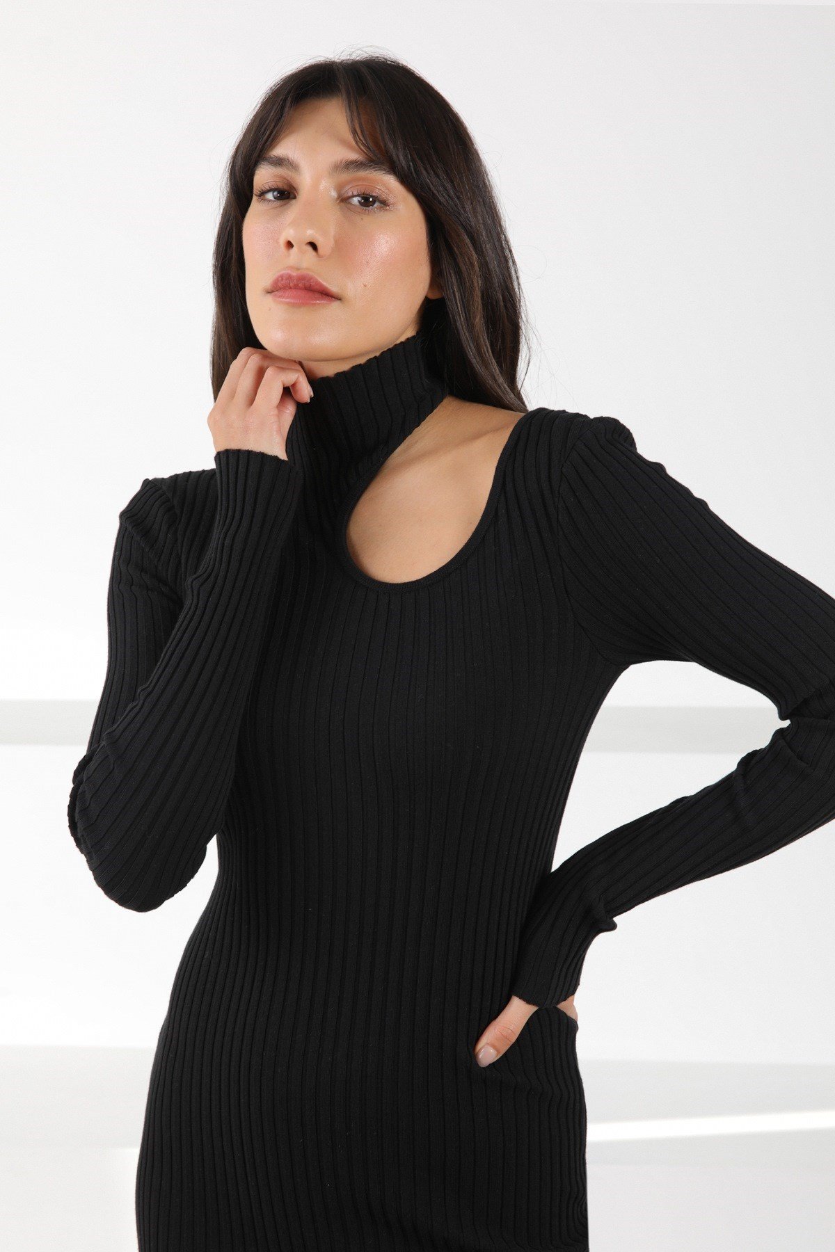 Ferraro Siyah Uzun Kollu Kadın Triko Elbise