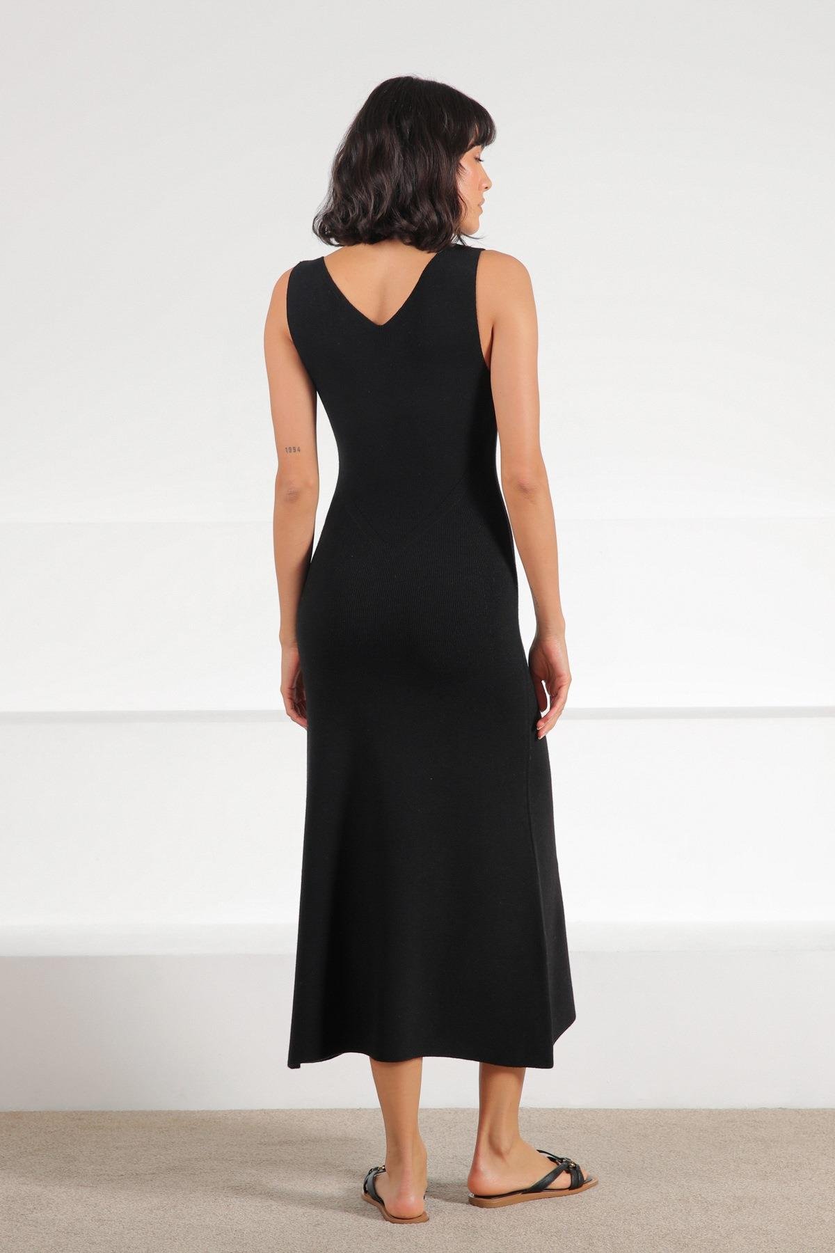 Ferraro Siyah V Yaka Kadın Triko Elbise