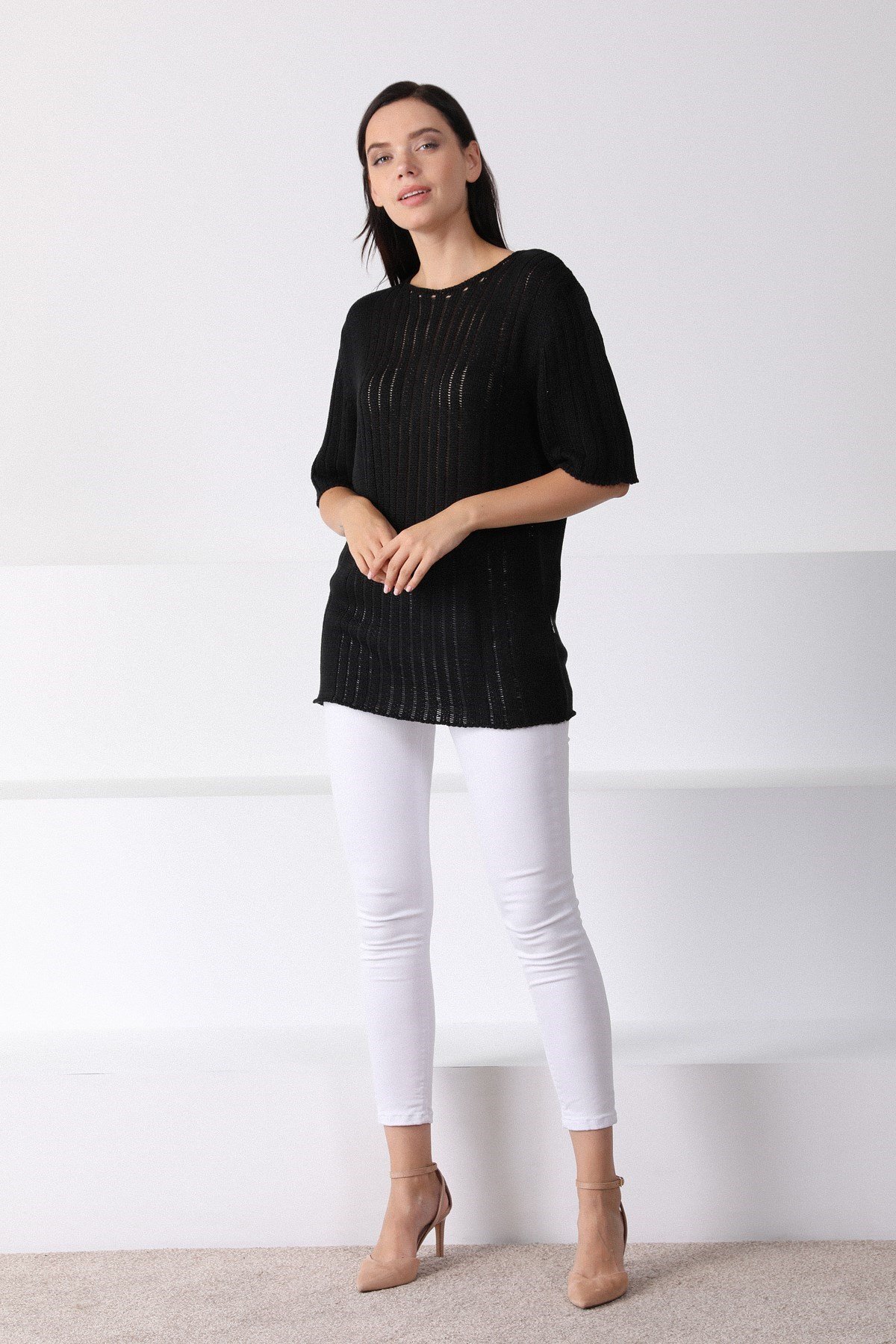 Ferraro Siyah Yuvarlak Yaka Kadın Triko Kazak