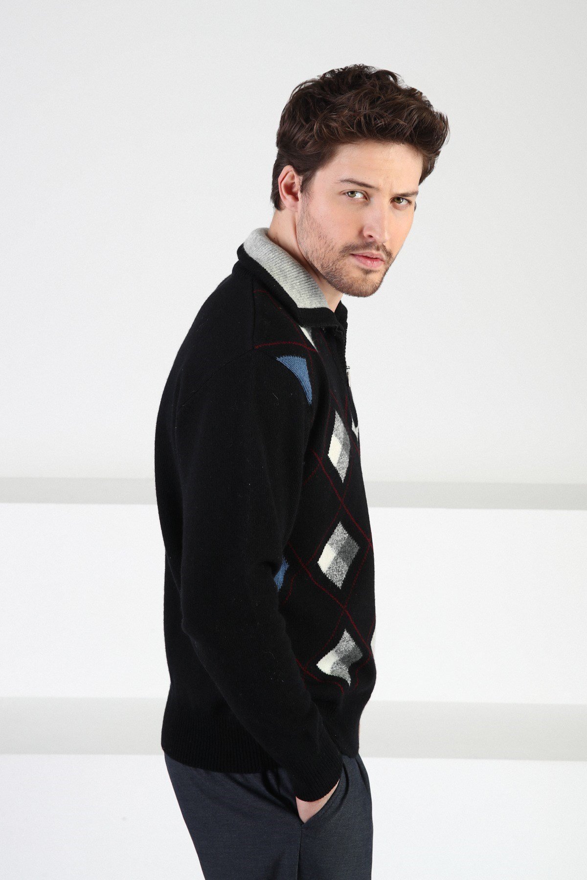 Ferraro Siyah/İndigo Fermuarlı Dik Yaka %100 Kuzu Yünü Erkek Kazak