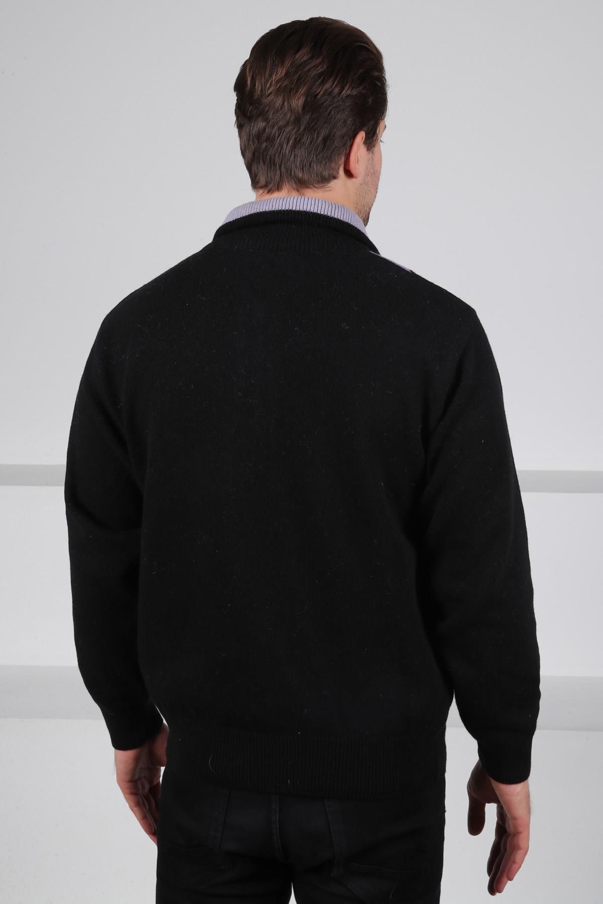 Ferraro Siyah/Lila Balıkçı Yaka Fermuarlı Geometrik Zigzag Desenli Uzun Kollu %100 Kuzu Yünü Erkek Triko Kazak