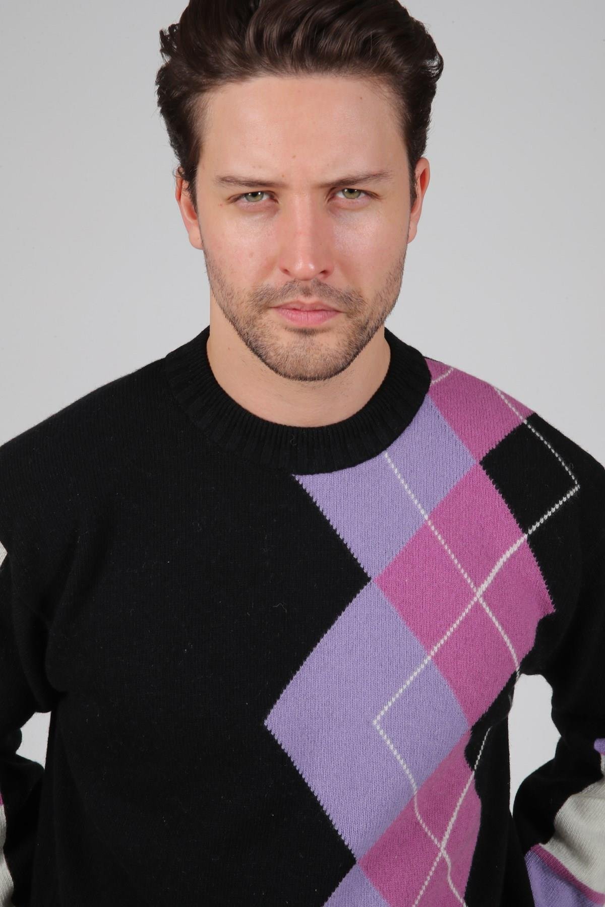 Ferraro Siyah/Lila Bisiklet Yaka Diyagonal Desenli Uzun Kollu %100 Kuzu Yünü Erkek Triko Kazak