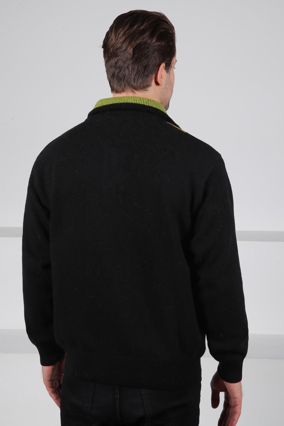 Ferraro Siyah/Yeşil Balıkçı Yaka Fermuarlı Geometrik Zigzag Desenli Uzun Kollu %100 Kuzu Yünü Erkek Triko Kazak