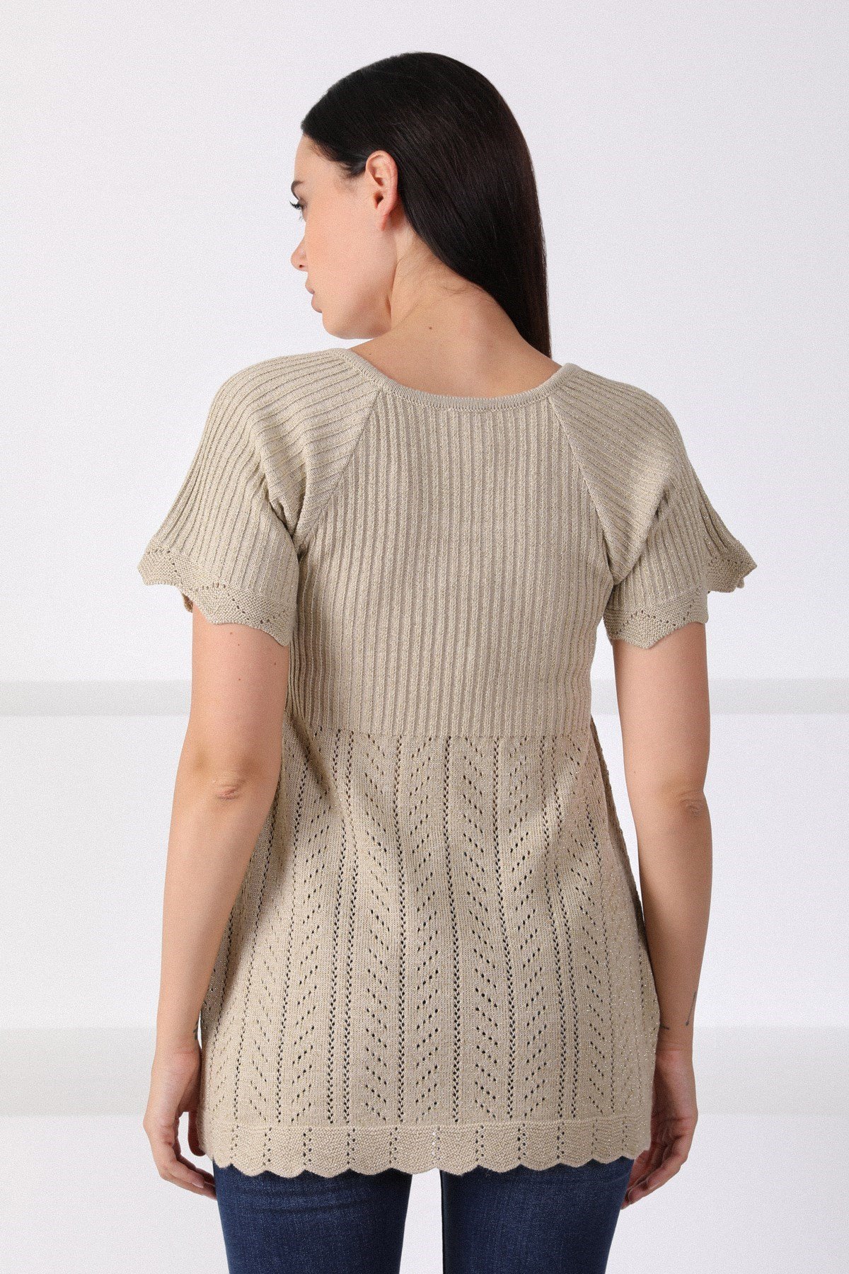 Ferraro Taş Yuvarlak Yaka Bel Büzgülü Kadın Triko Kazak