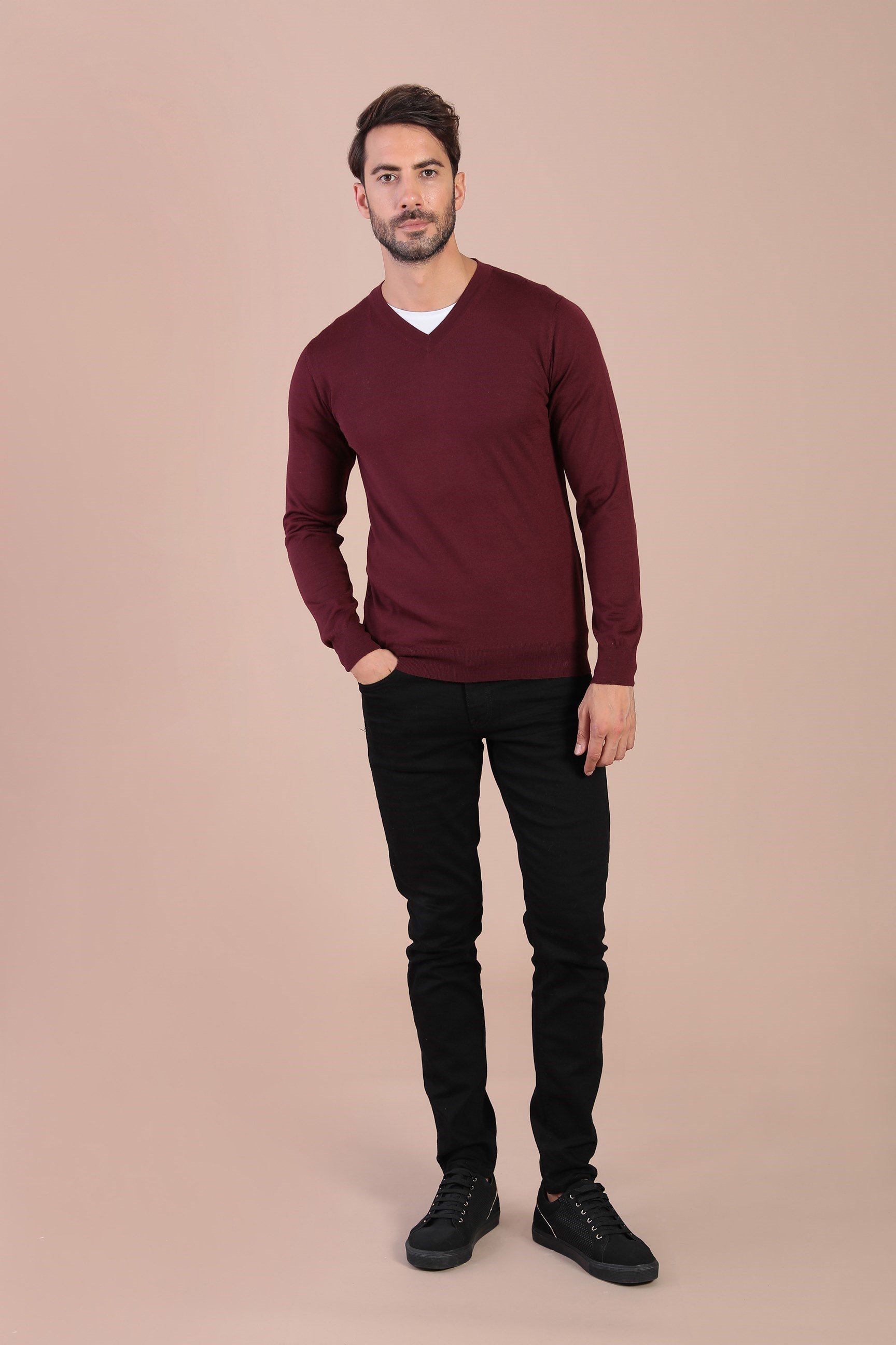 Ferraro V Yaka Superfine Yün Kazak