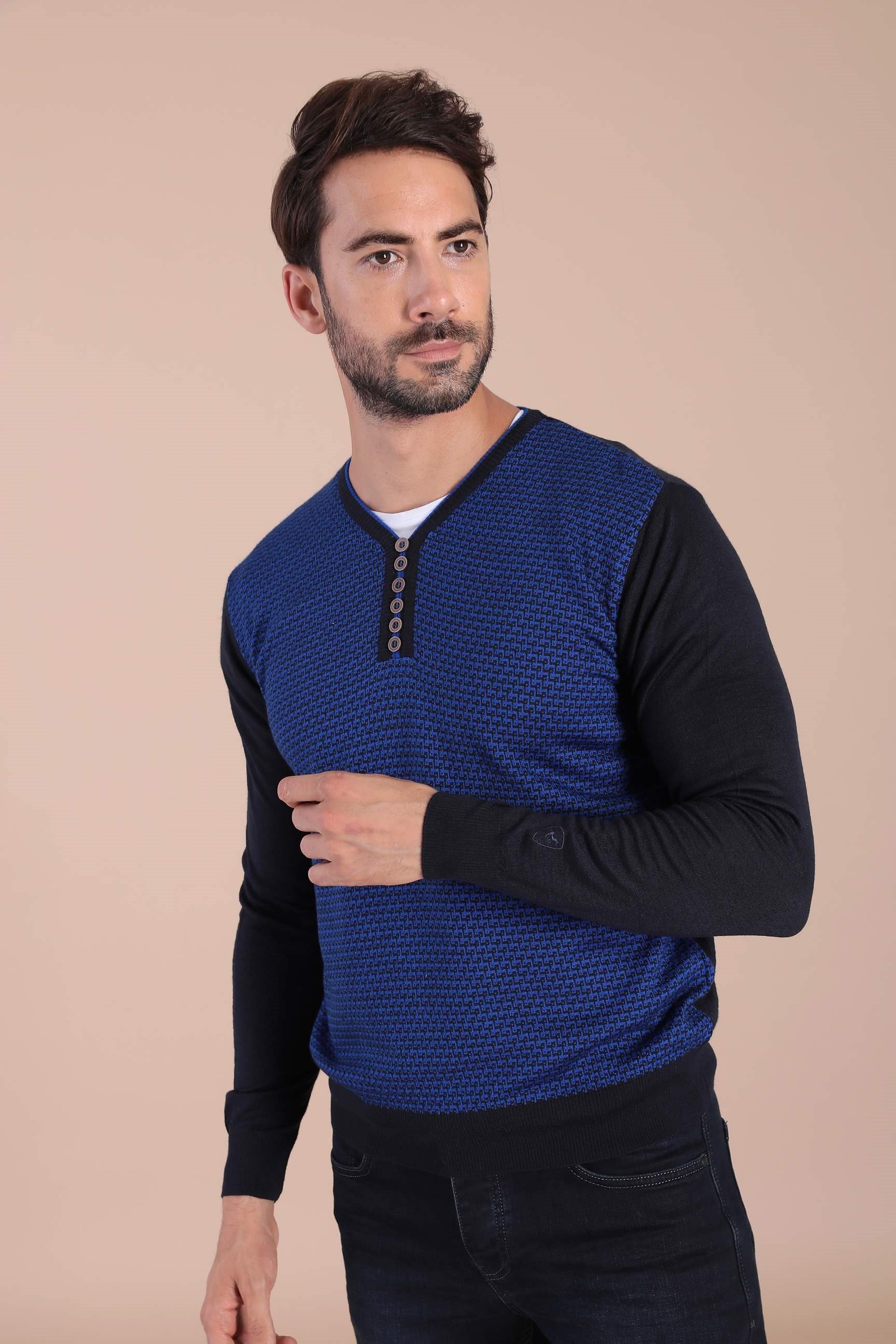 Ferraro V Yaka Superfine Yün Kazak