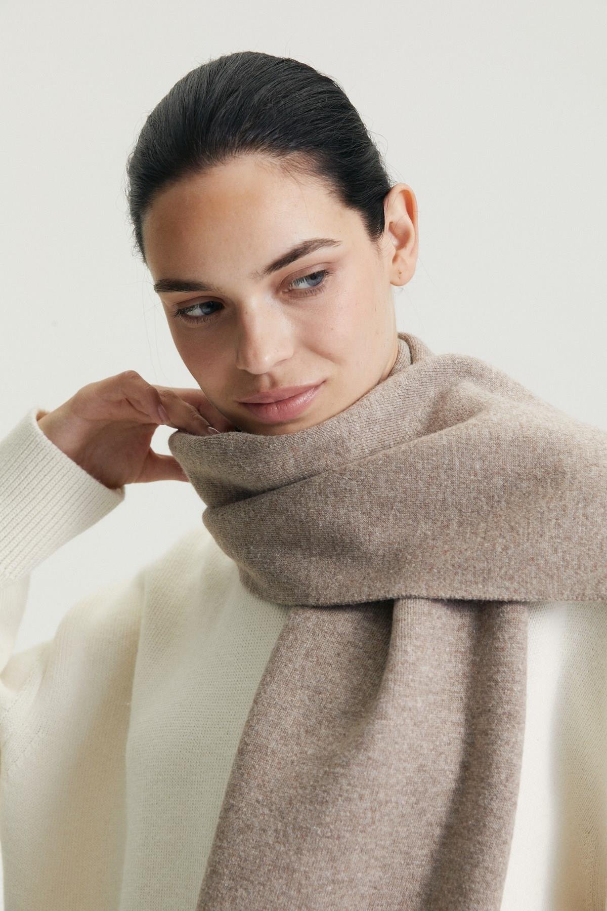 Ferraro Vizon Kadın Atkı