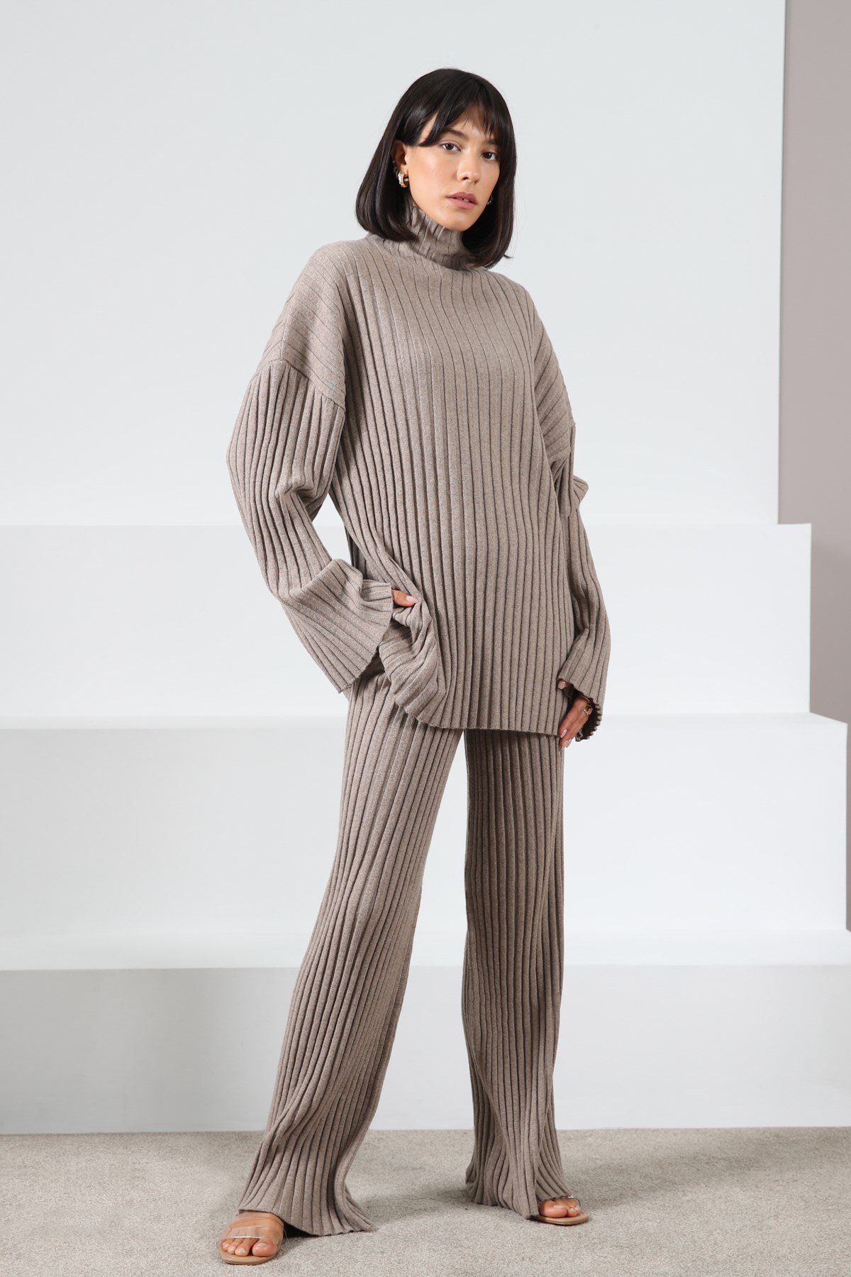 Ferraro Vizon Uzun Kollu Balıkçı Yaka Kaşmirli Kadın Triko Kazak