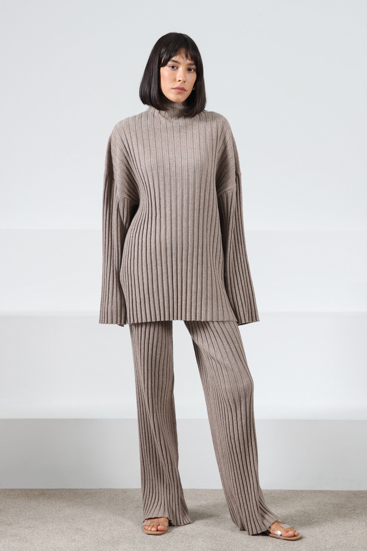 Ferraro Vizon Uzun Kollu Balıkçı Yaka Kaşmirli Kadın Triko Kazak