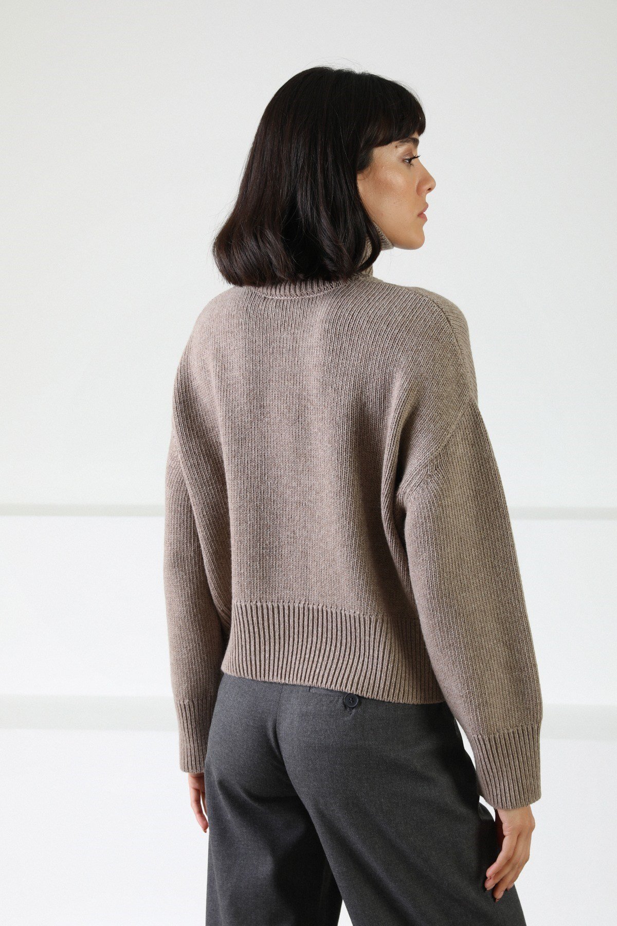 Ferraro Vizon Uzun Kollu Balıkçı Yaka Kaşmirli Kadın Triko Kazak