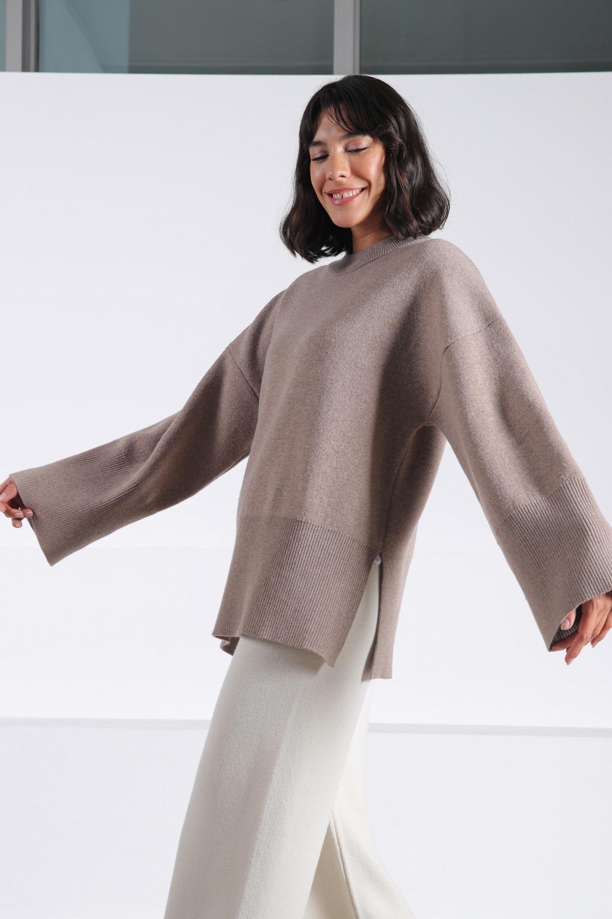 Ferraro Vizon Uzun Kollu Bisiklet Yaka Kaşmirli Kadın Triko Kazak