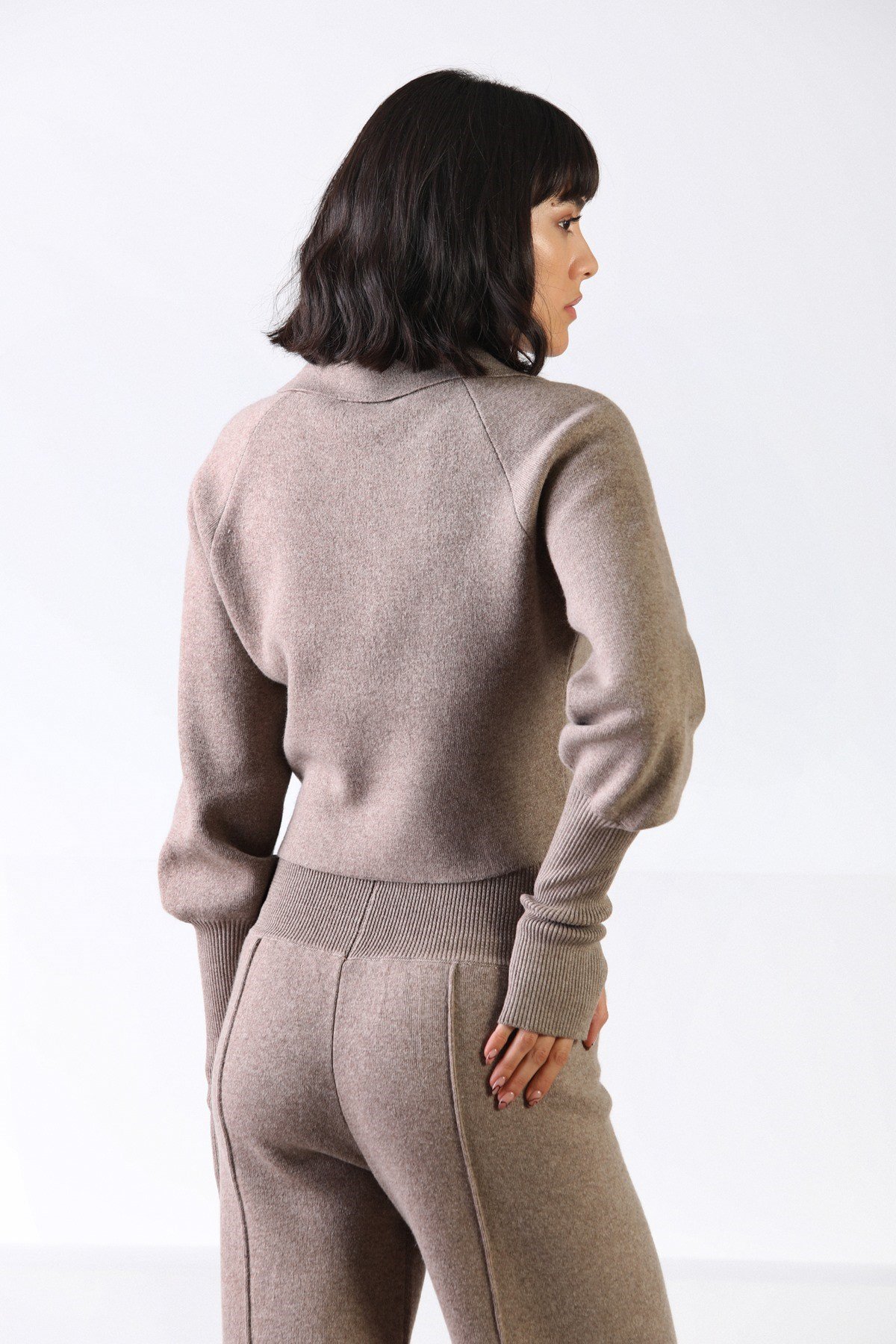 Ferraro Vizon Uzun Kollu Gömlek Yaka Kaşmirli Kadın Triko Kazak