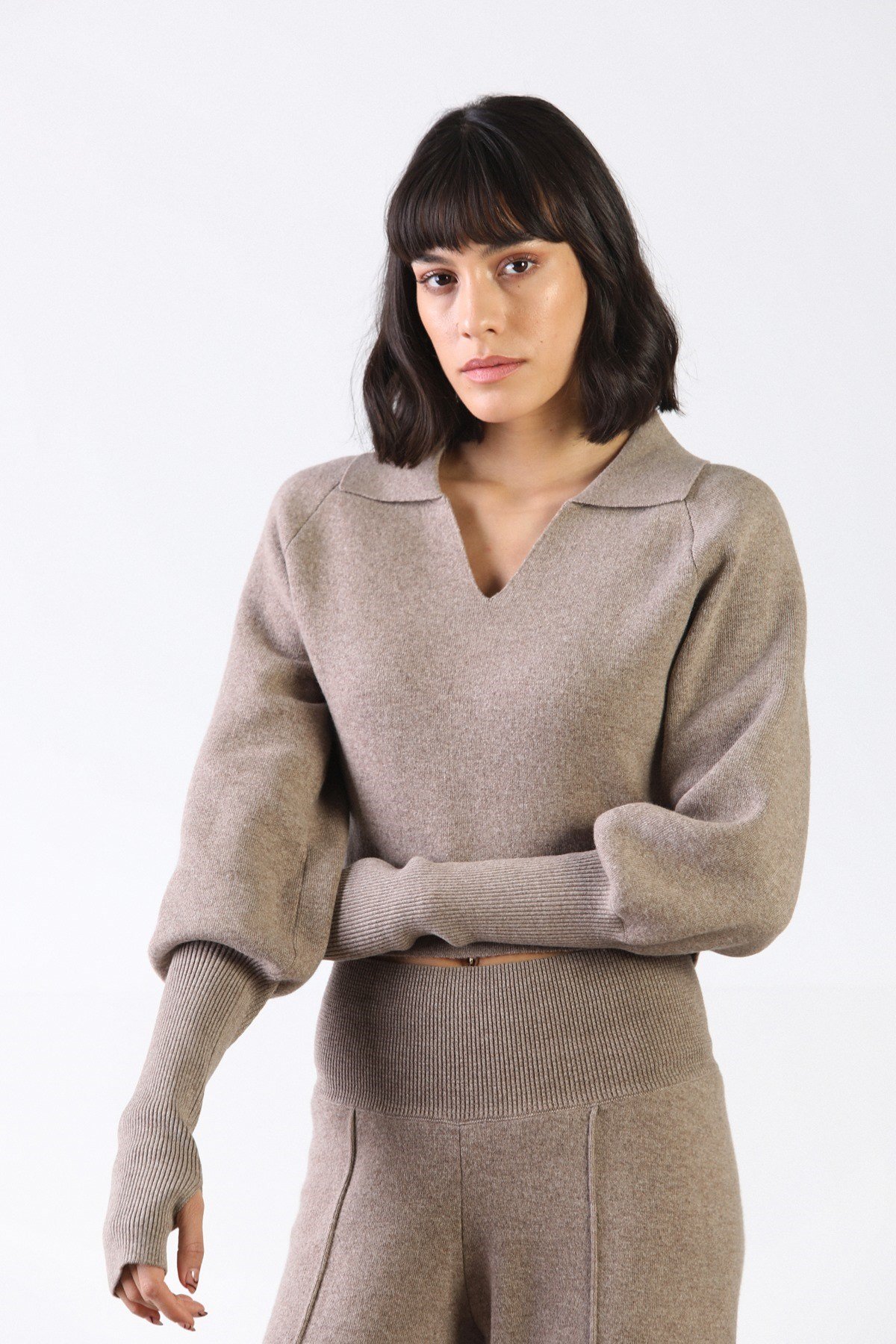 Ferraro Vizon Uzun Kollu Gömlek Yaka Kaşmirli Kadın Triko Kazak